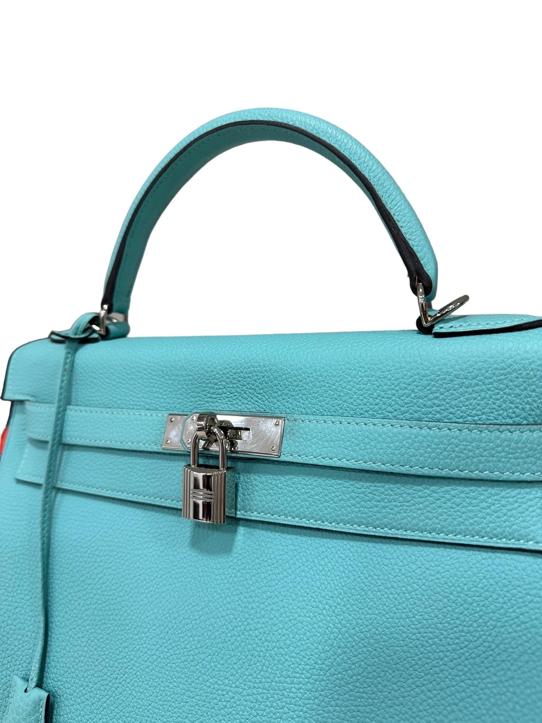 Borsa A Mano Hermès Kelly 32 Clemence Blue Atolle 2014 In Excellent Condition For Sale In Torre Del Greco, IT
