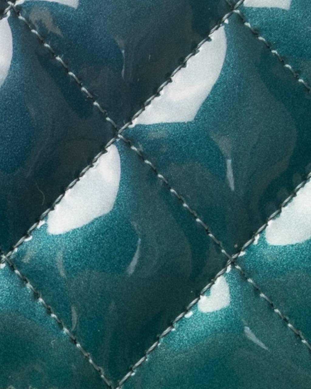 Borsa a Spalla Chanel 2.55 Timeless Vernice Blu Verde en venta 3