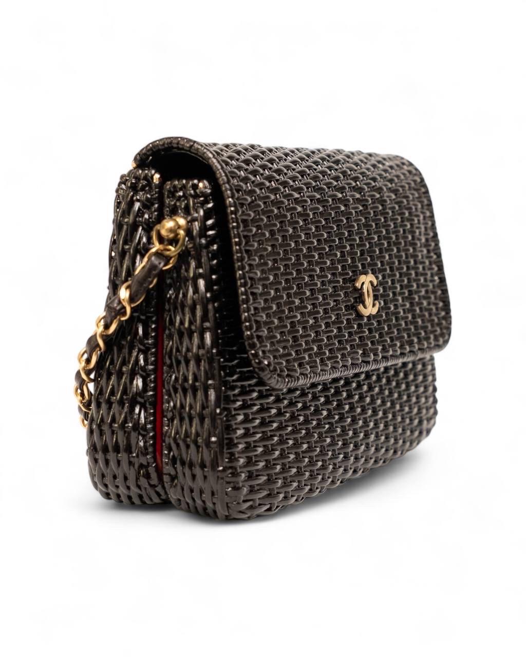 Borsa a Spalla Chanel Classic Flap Vimini Nera In Excellent Condition For Sale In Torre Del Greco, IT