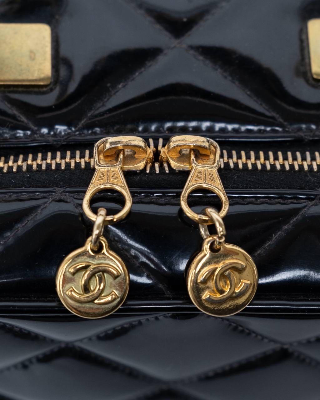 Borsa a spalla Chanel Cube Vintage Vernice Nero For Sale 5
