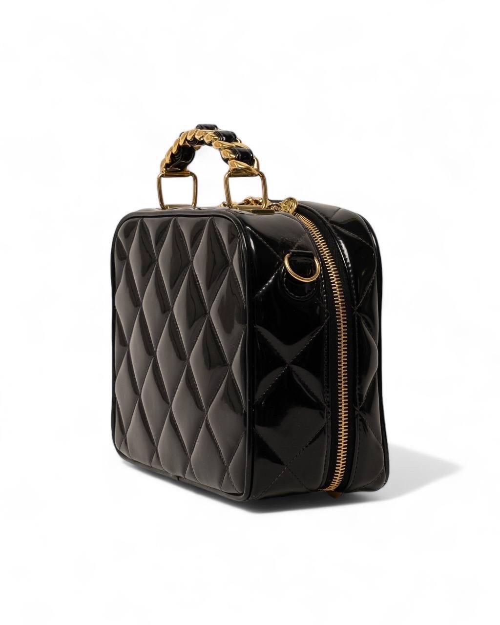 Borsa a spalla Chanel Cube Vintage Vernice Nero For Sale 2