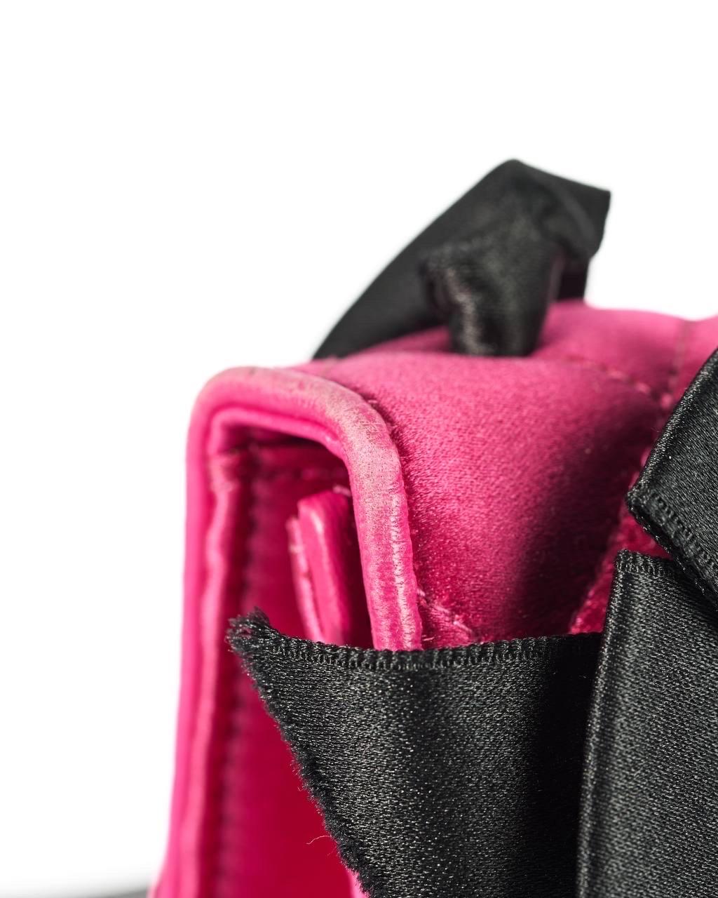 Borsa a Spalla Chanel Mini Flap Raso Fiocco Fucsia For Sale 8