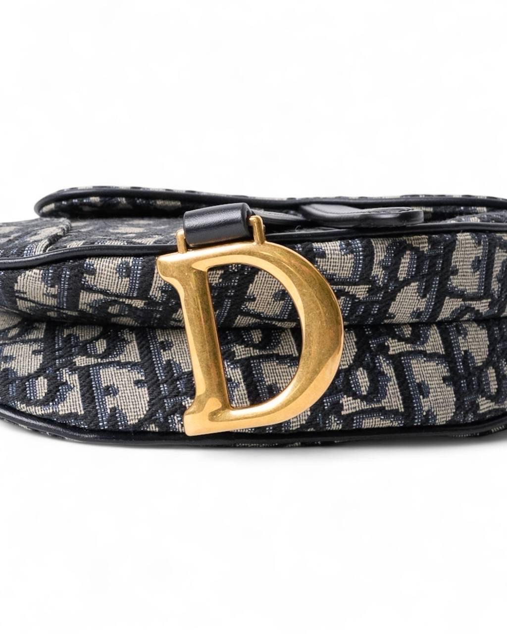 Borsa a Spalla Dior Sattel Mini-Jacquard-Mini-Jacquard-Schal in Schrägschnitt im Zustand „Gut“ in Torre Del Greco, IT