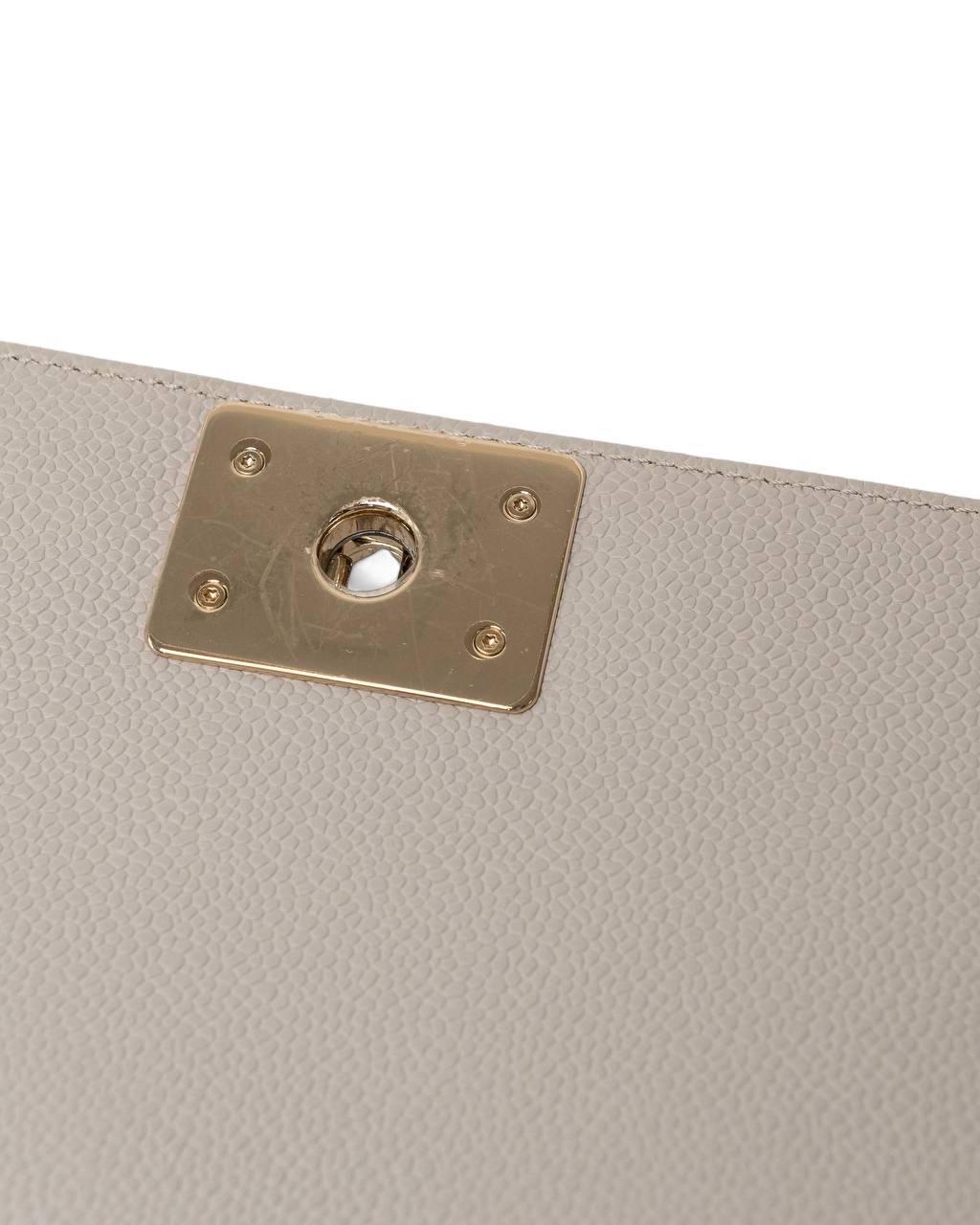 Borsa A Spalla E A Tracolla Chanel Boy Medium Caviar Grigia in vendita 9