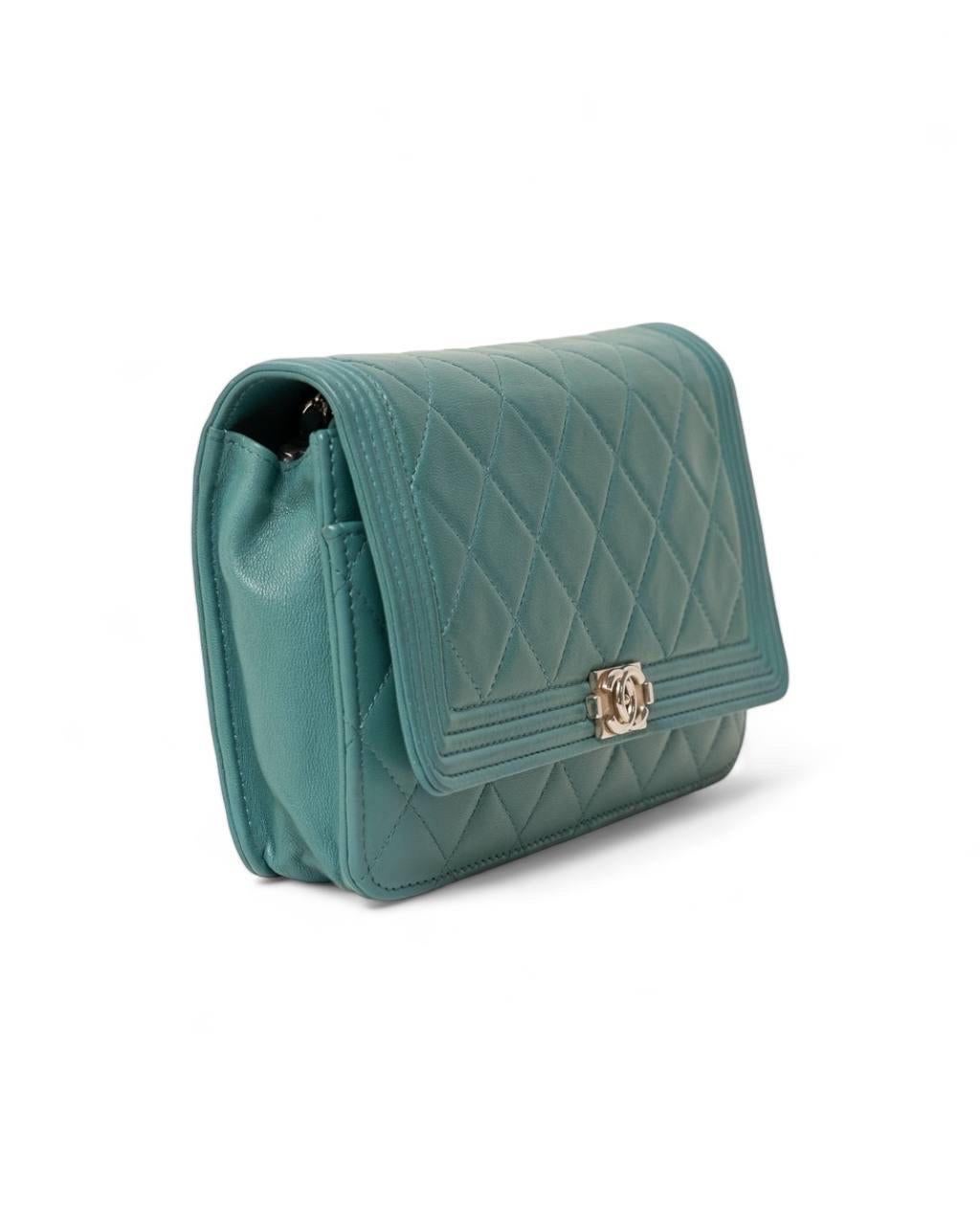 Borsa A Spalla E A Tracolla Chanel Wallet On Chain Boy Tiffany In Good Condition For Sale In Torre Del Greco, IT