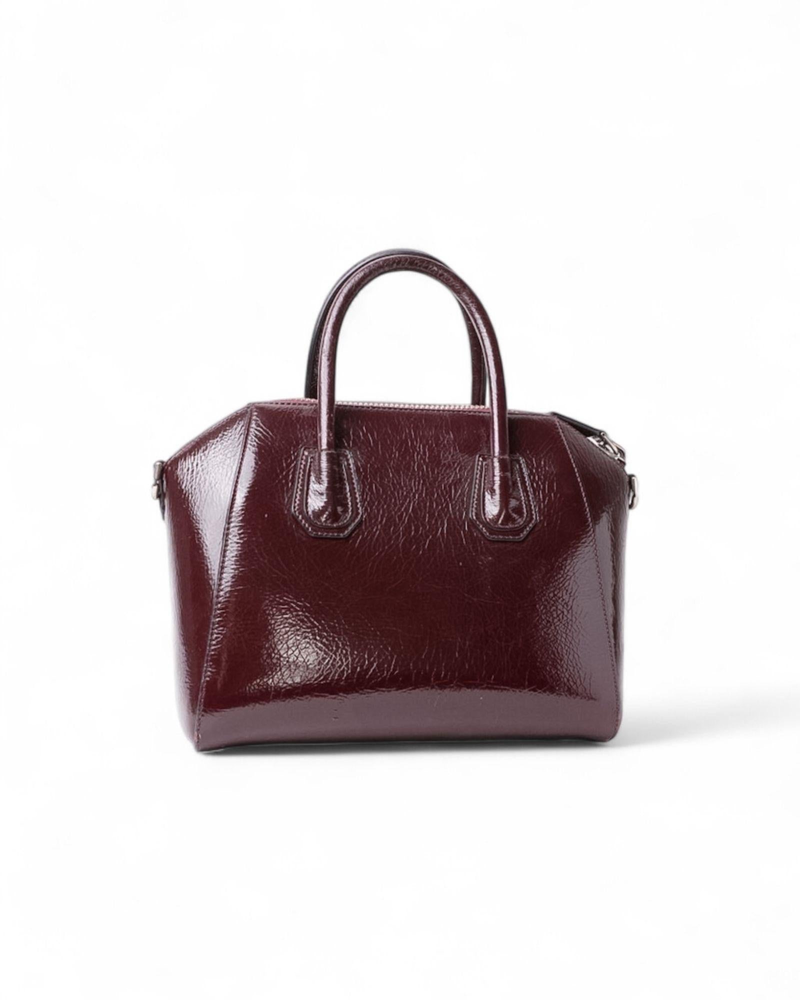 Borsa a spalla Givenchy Antigona Small Lucida Borgogna 1