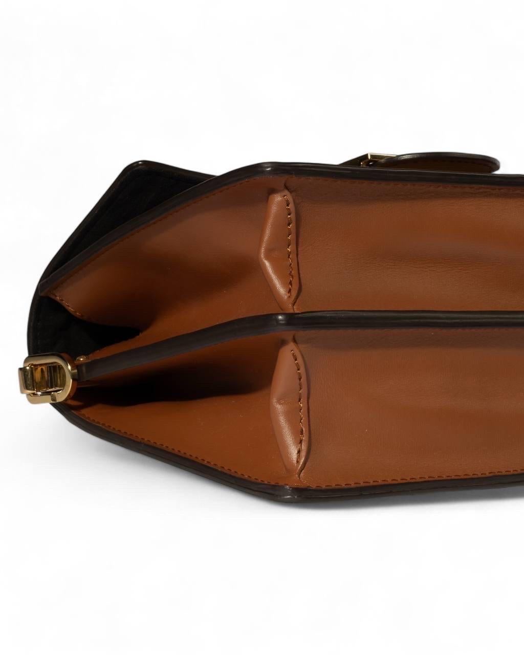 Borsa a spalla Louis Vuitton Dauphine MM Monogram Reverse For Sale 8