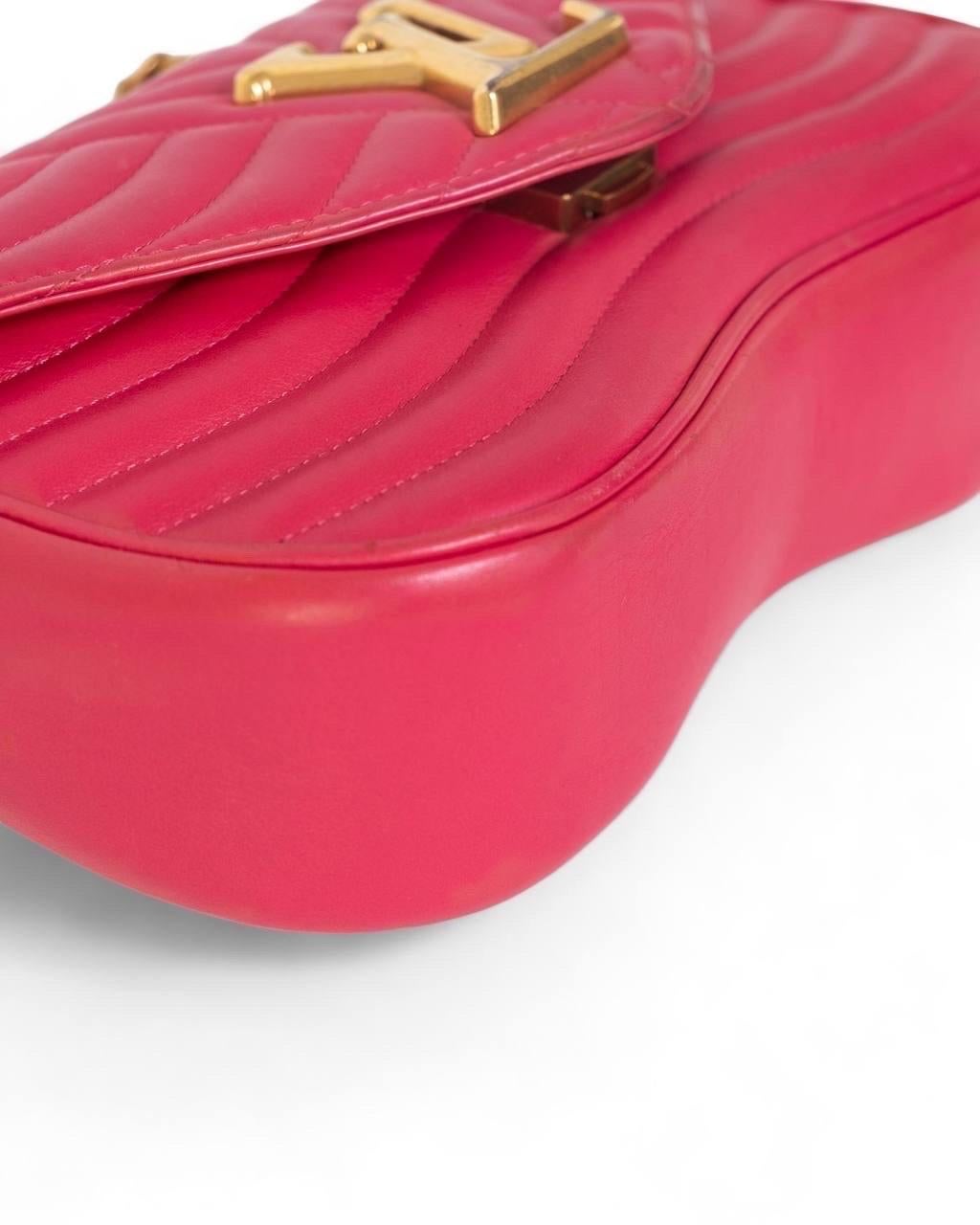 Borsa a spalla Louis Vuitton New Wave MM Fragola For Sale 5
