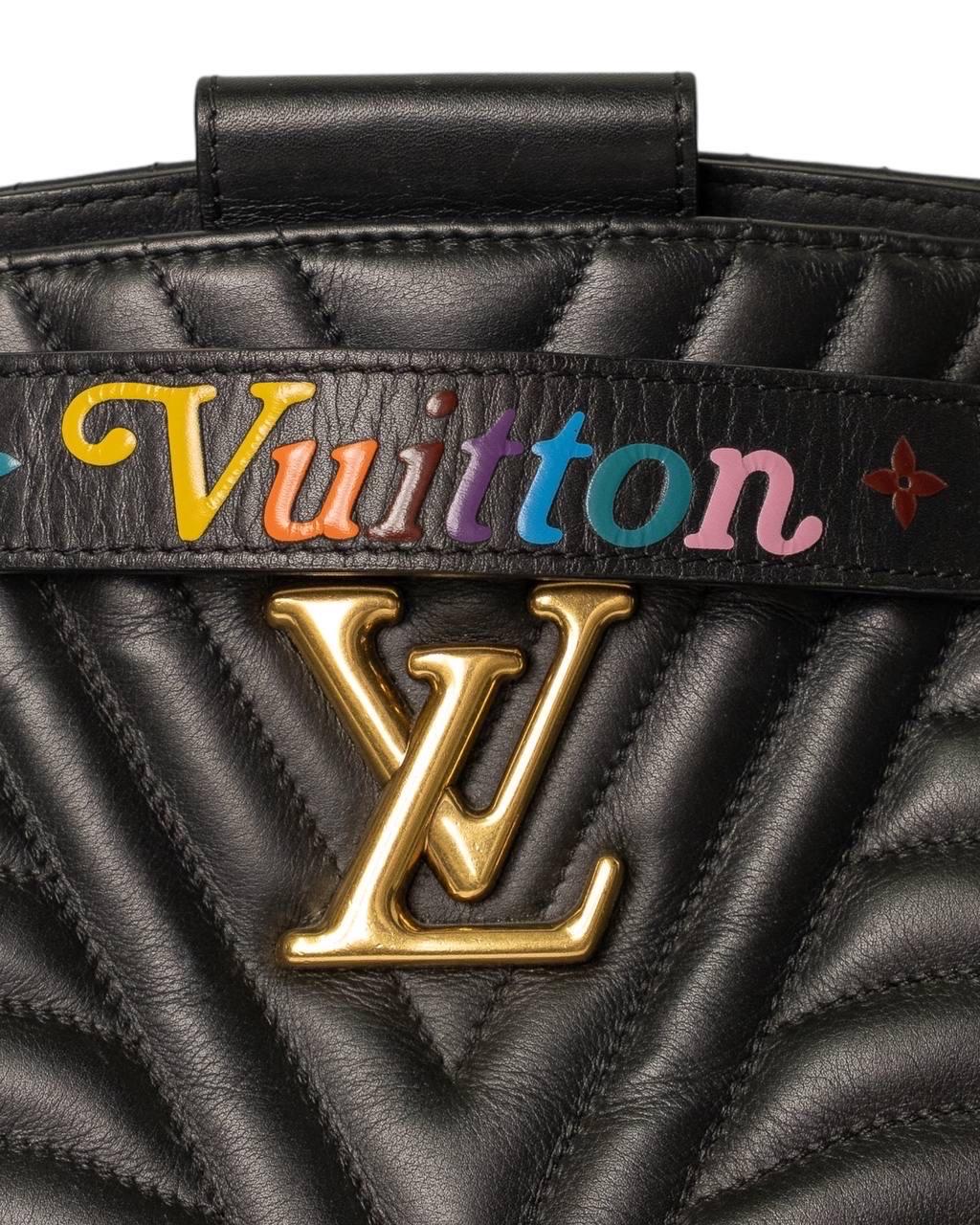 Borsa a spalla Louis Vuitton Shopper New Wave Chain GM Nera In condizioni buone in vendita a Torre Del Greco, IT