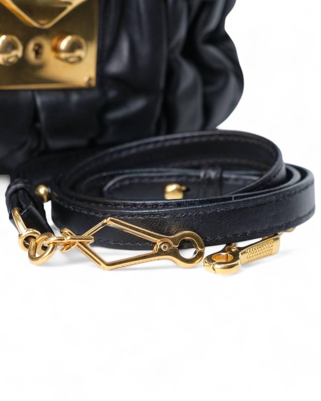 Borsa a spalla Miu Miu Shopper Small Groffata Nera 4