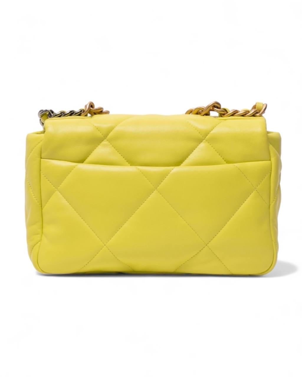 Women's Borsa A Tracolla Chanel 19 Small Verde Fluo For Sale