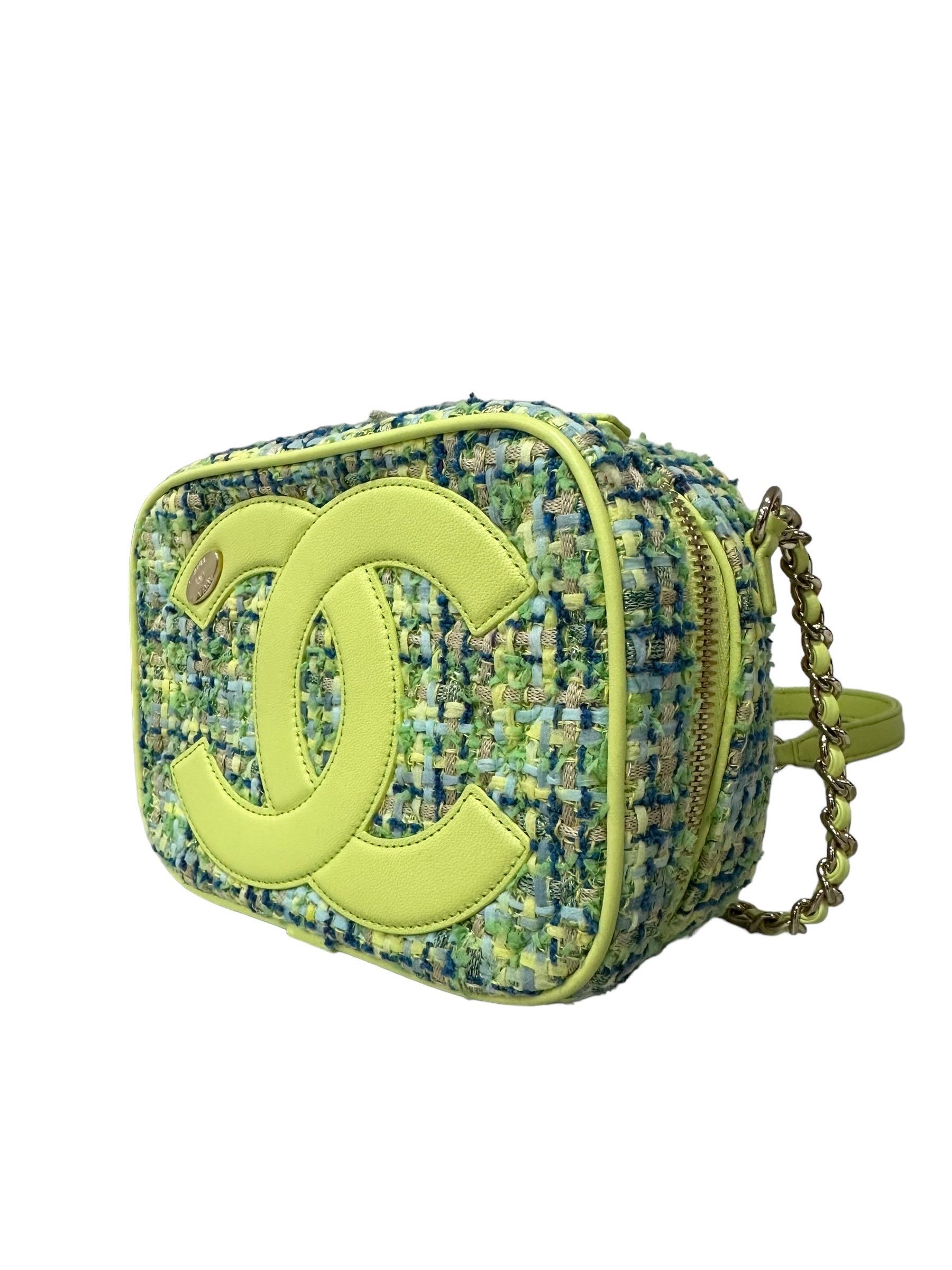 Borsa A Tracolla Chanel Camera Bag Tweed Lime 2019 In Excellent Condition For Sale In Torre Del Greco, IT