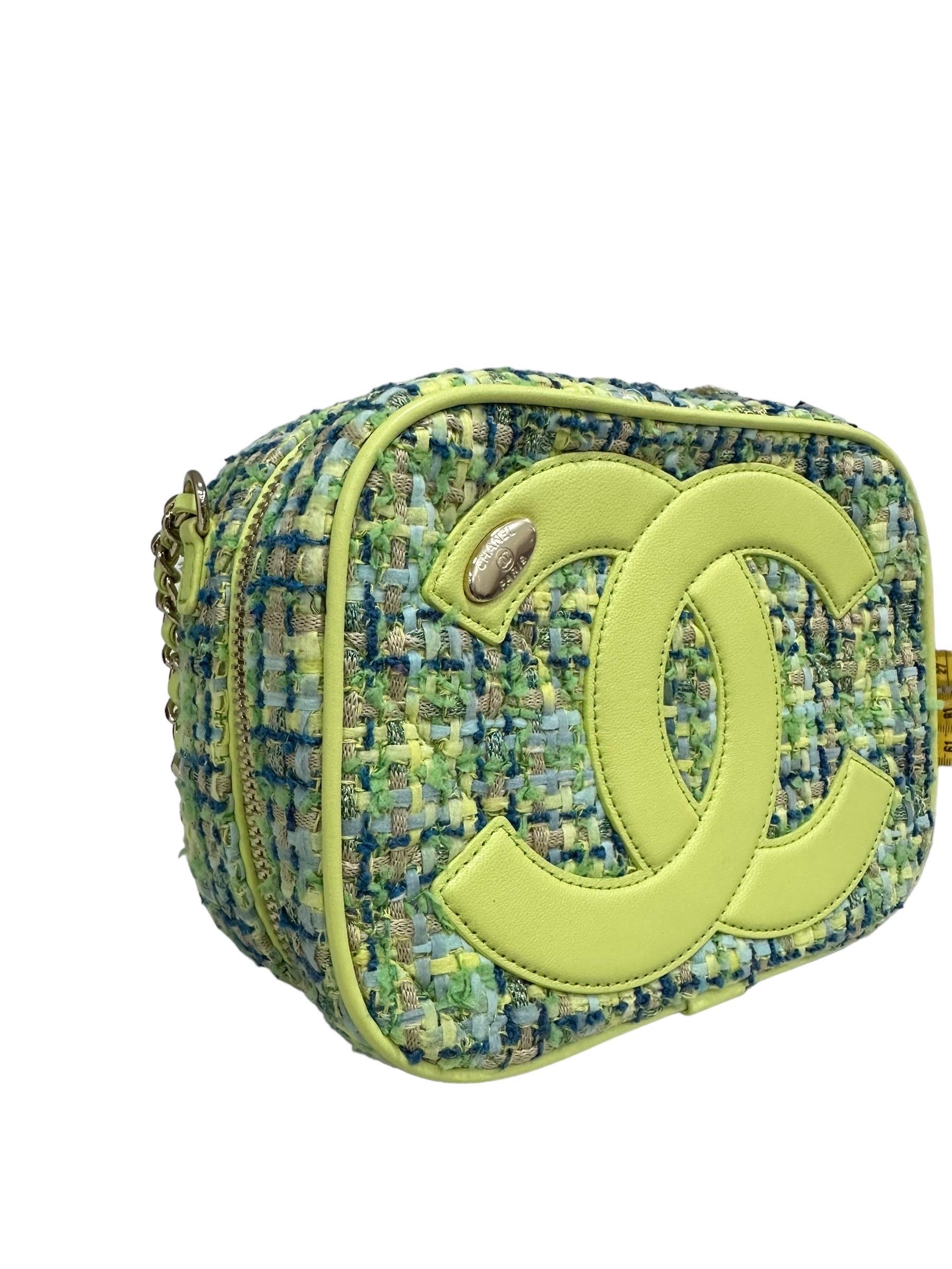 Women's Borsa A Tracolla Chanel Camera Bag Tweed Lime 2019 For Sale