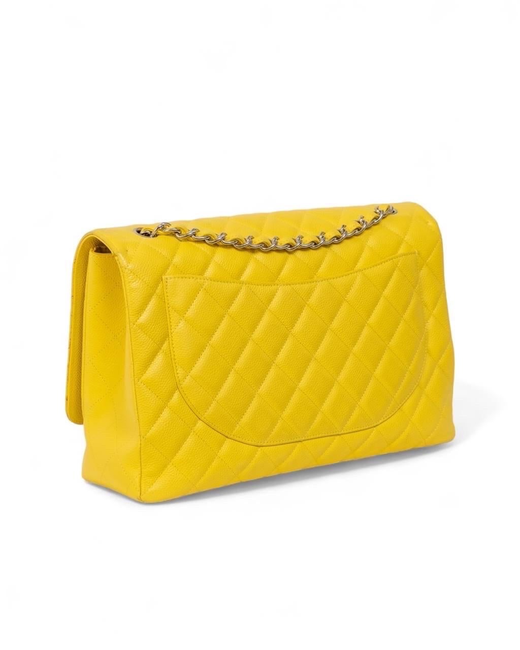 Borsa A Tracolla Chanel Maxi Jumbo Timeless Caviar Gialla For Sale 1