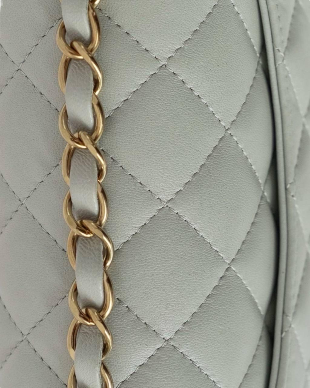 Borsa a tracolla Chanel Mini Flap 20 Carta Da Zucchero en vente 7