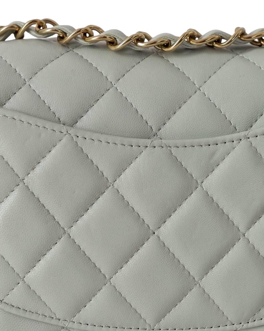 Borsa a tracolla Chanel Mini Flap 20 Carta Da Zucchero en vente 8