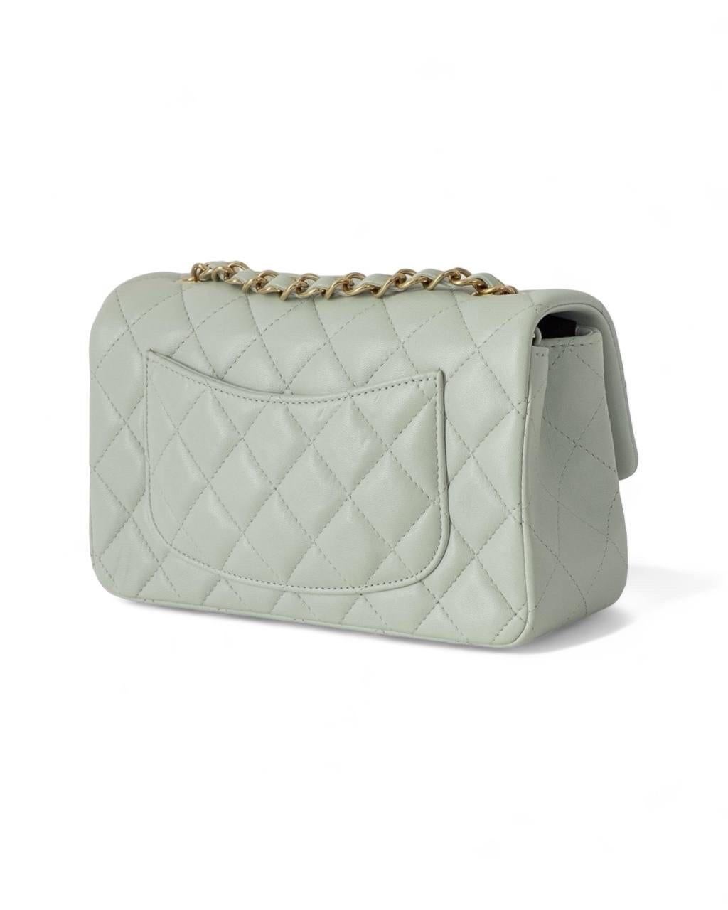 Borsa a tracolla Chanel Mini Flap 20 Carta Da Zucchero en vente 1