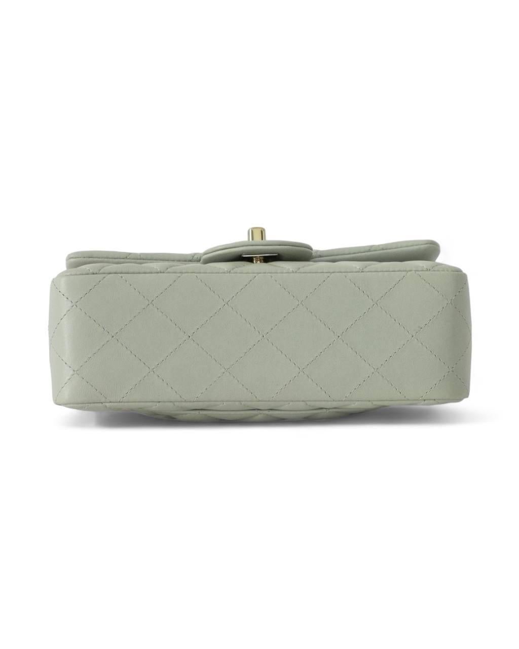 Borsa a tracolla Chanel Mini Flap 20 Carta Da Zucchero en vente 2