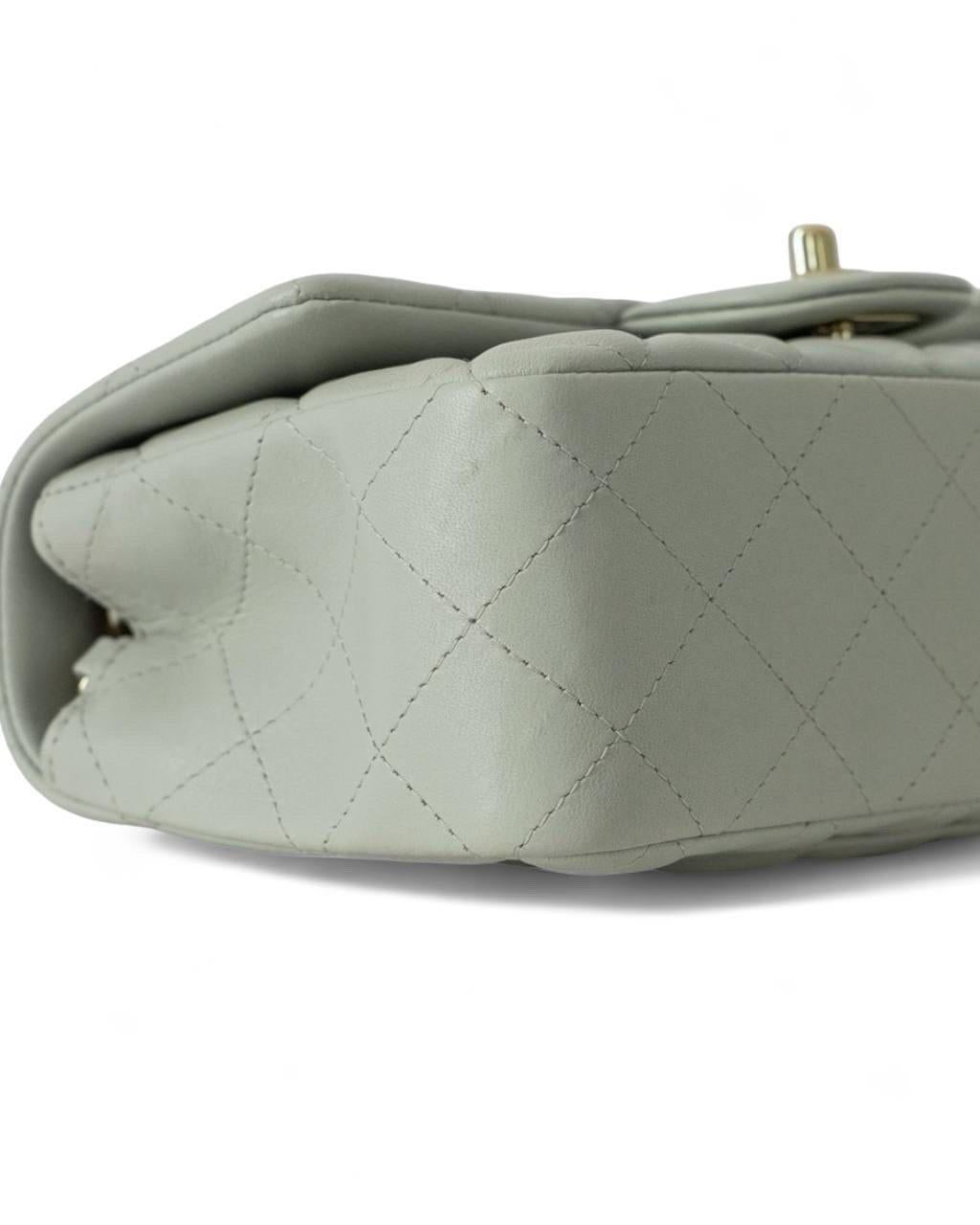 Borsa a tracolla Chanel Mini Flap 20 Carta Da Zucchero en vente 3