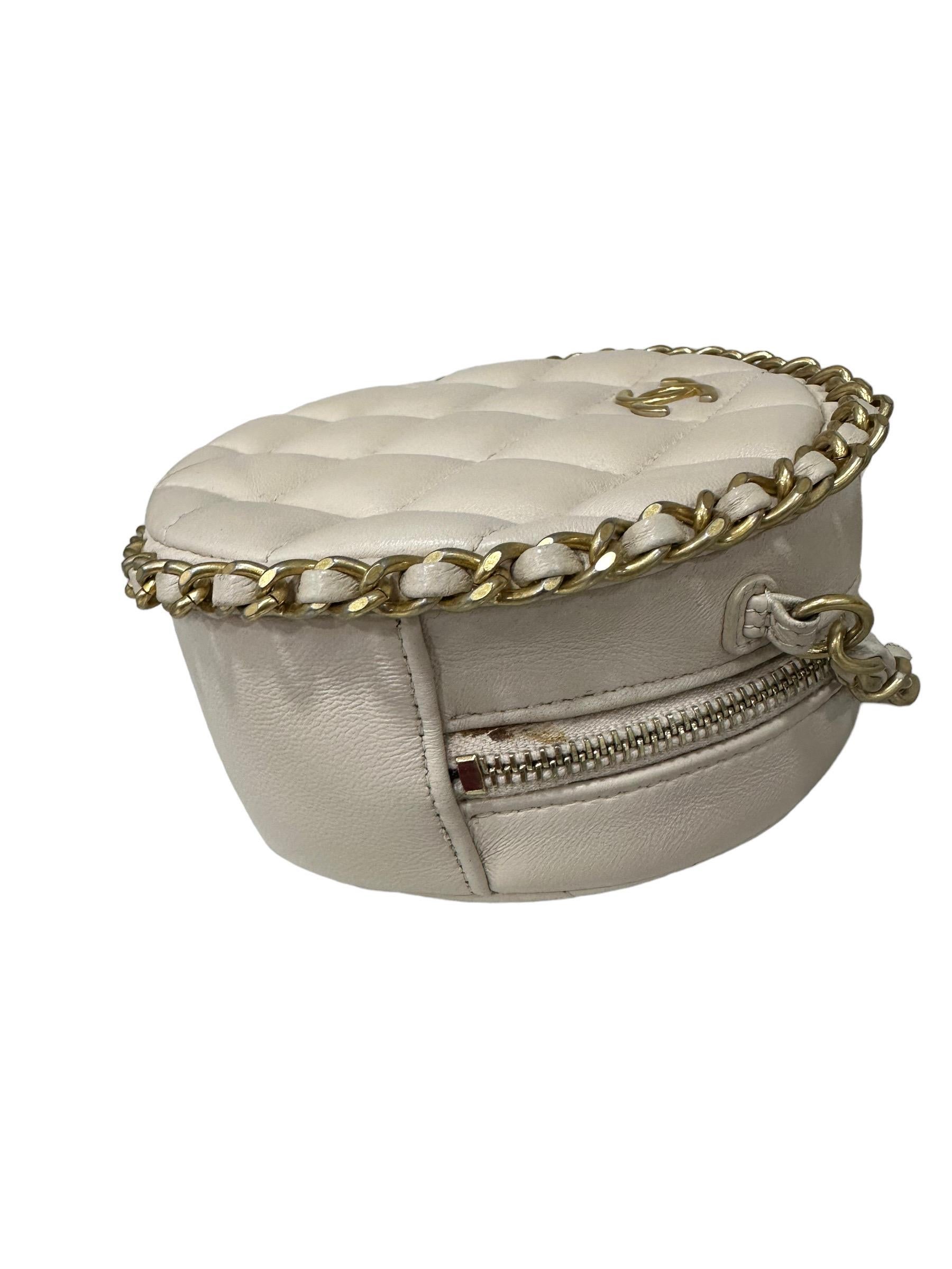 Borsa A Tracolla Chanel - Sac rond beige 2020 en vente 3