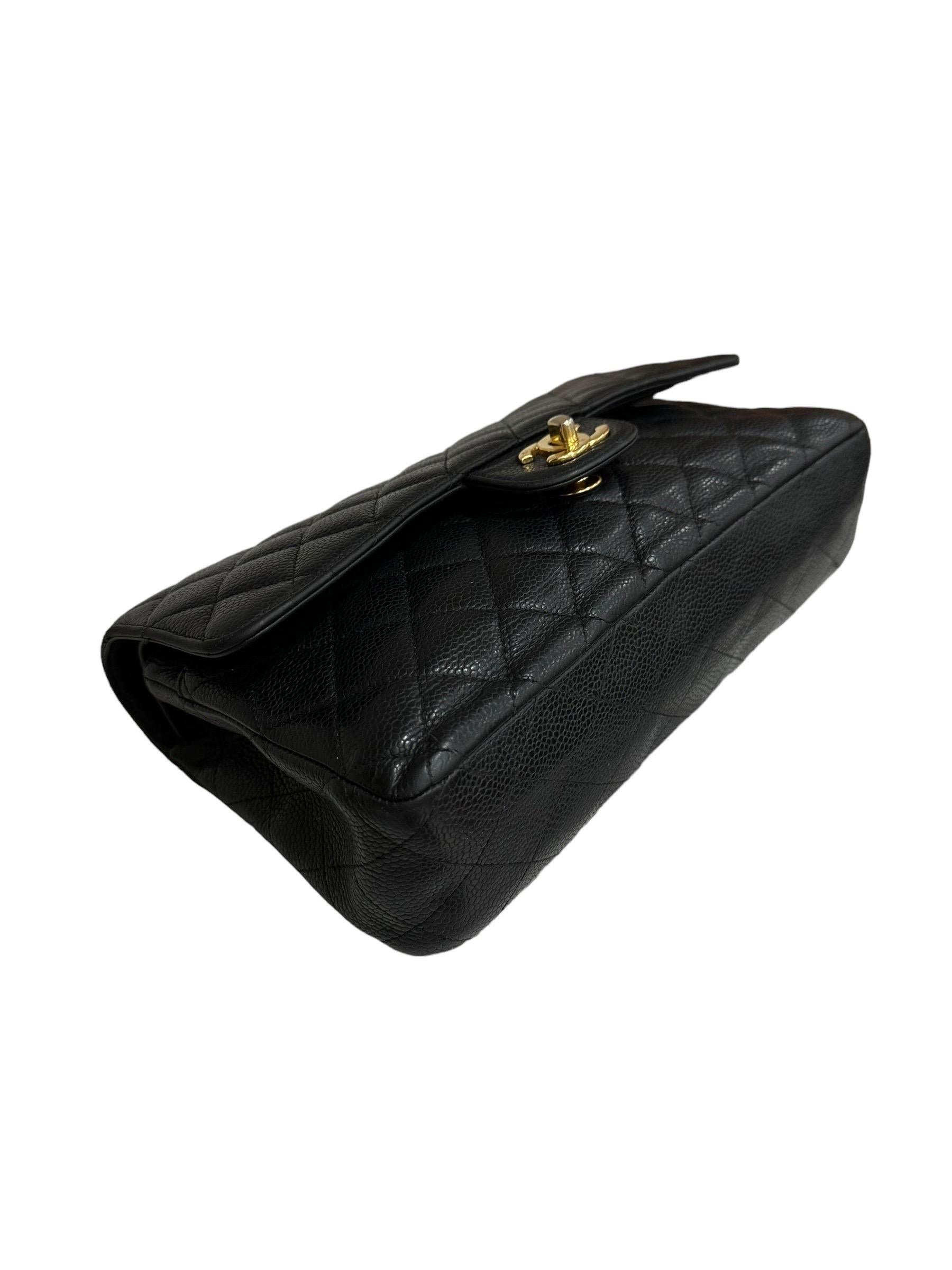 Borsa A Tracolla Chanel Timeless Double Flap Classic Caviar Nera 2006-2008 For Sale 4
