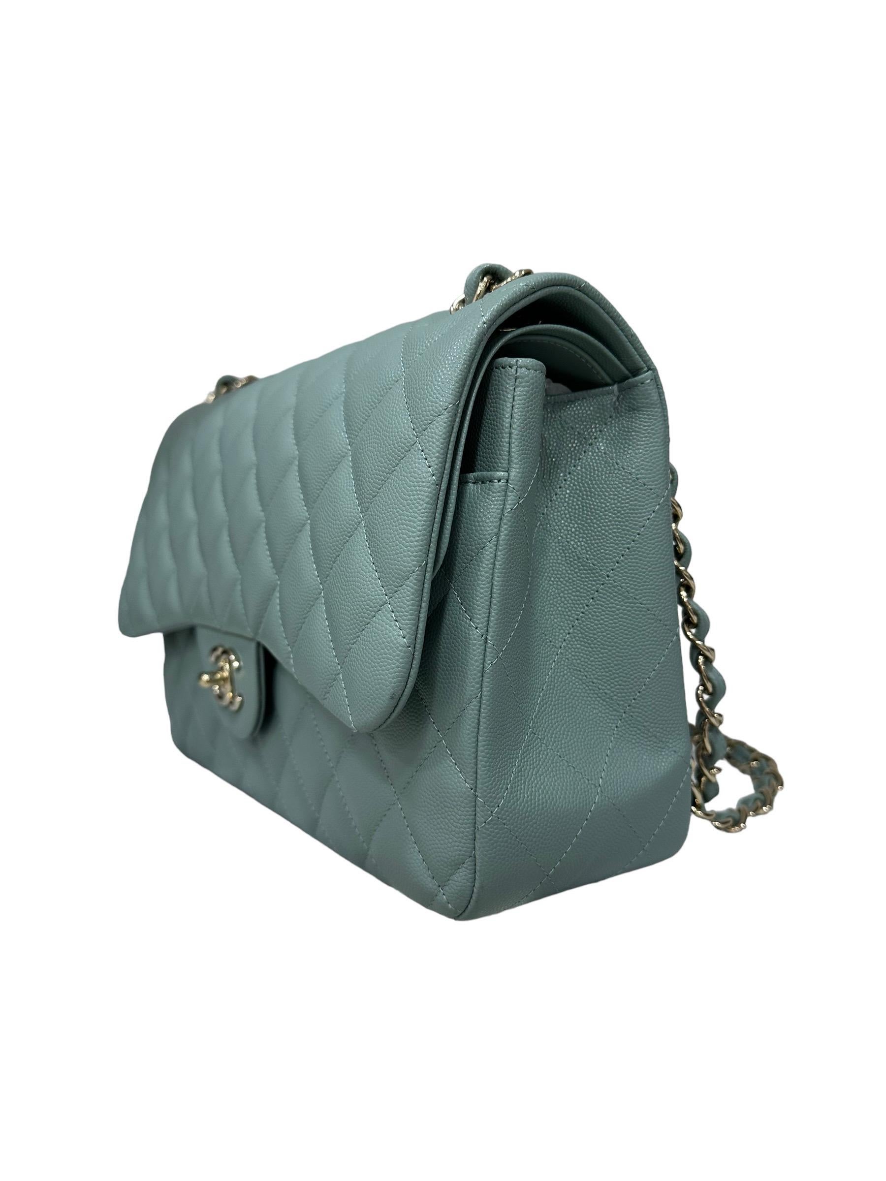Borsa A Tracolla Chanel Timeless Jumbo Pelle Caviar Azzurra