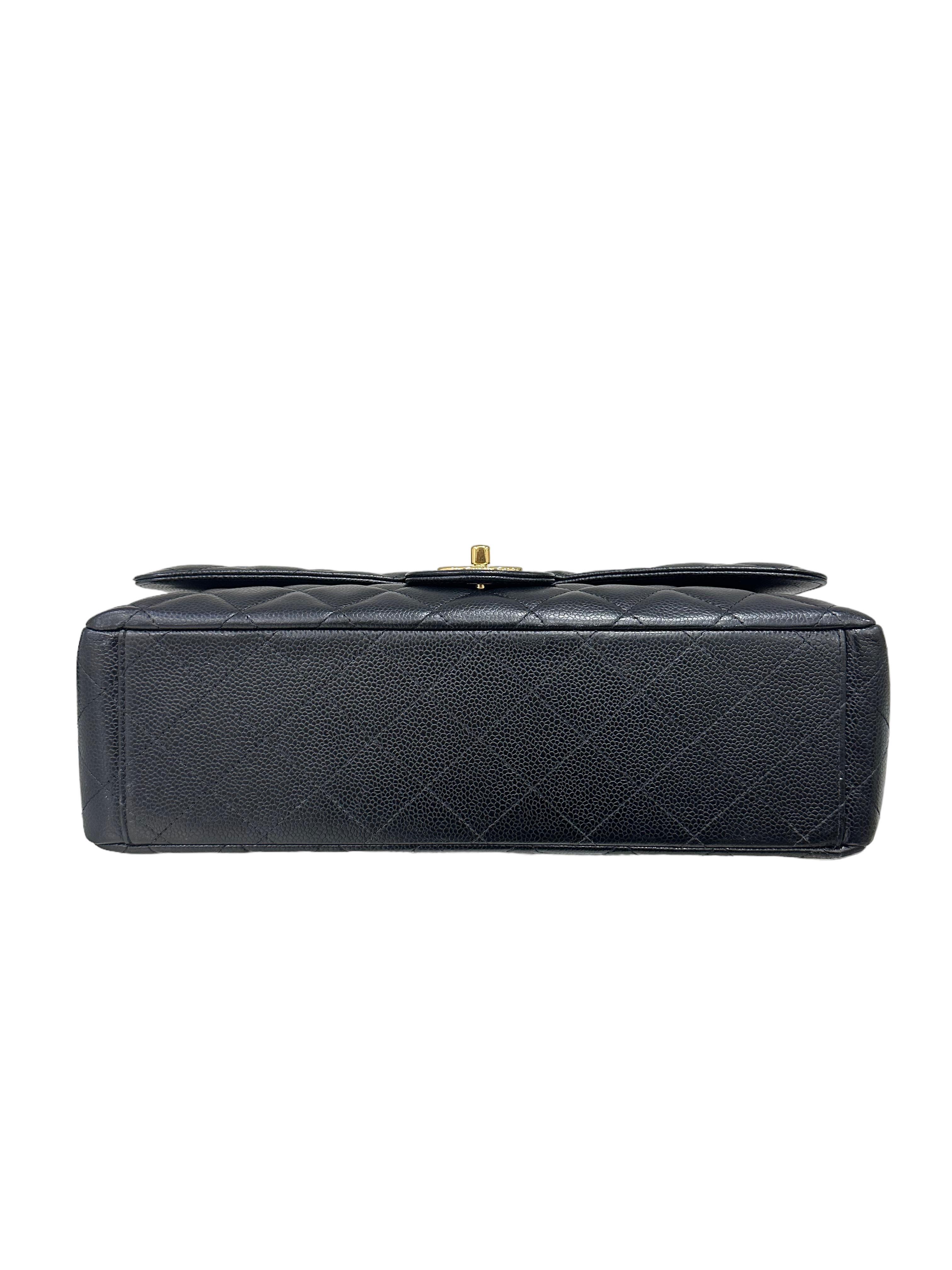 Borsa A Tracolla Chanel Timeless Maxi Jumbo Caviar Nera Oro 2014/2015 For Sale 6