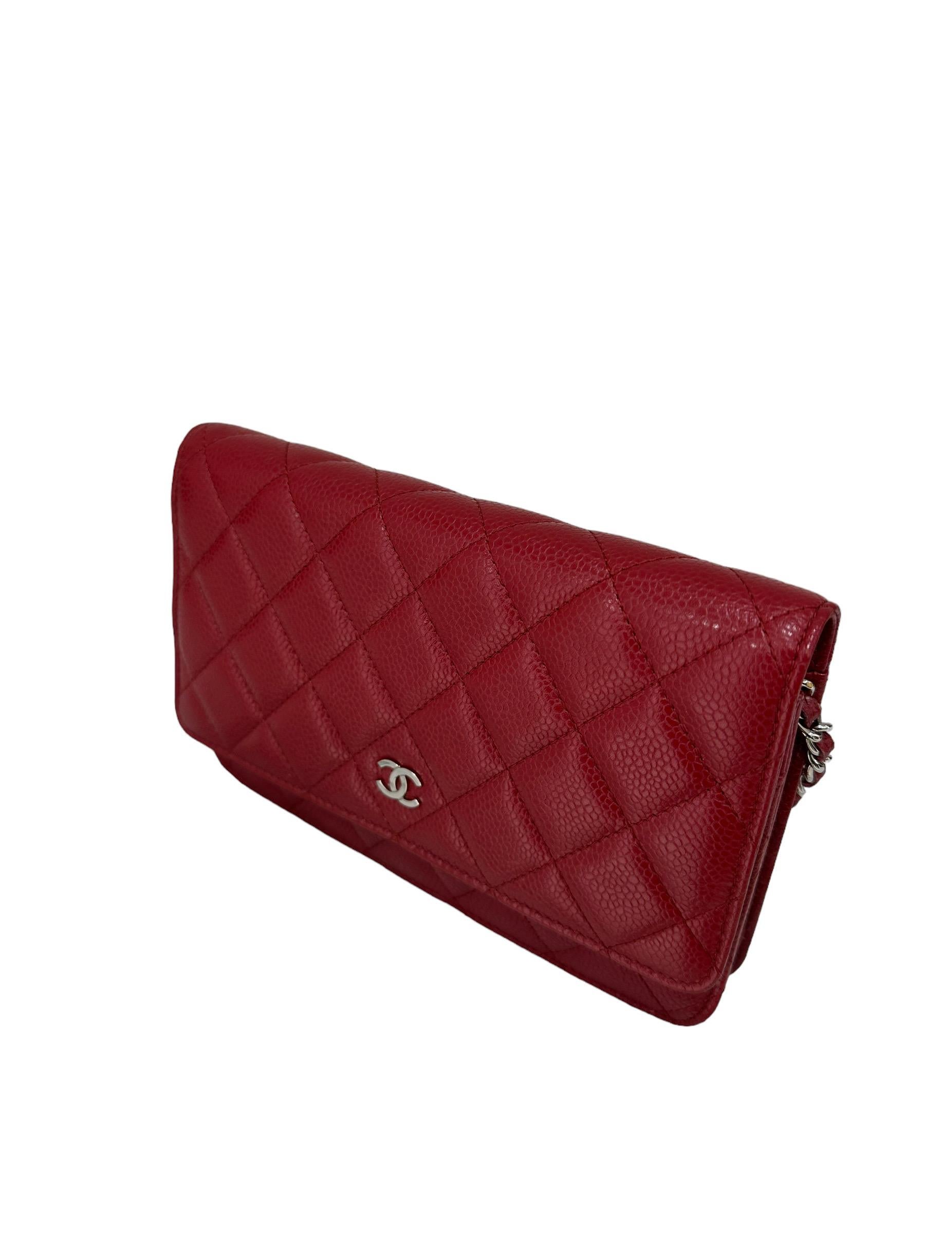 Borsa A Tracolla Chanel Brieftasche an Kette Kaviar Rossa 2014 (Rot) im Angebot