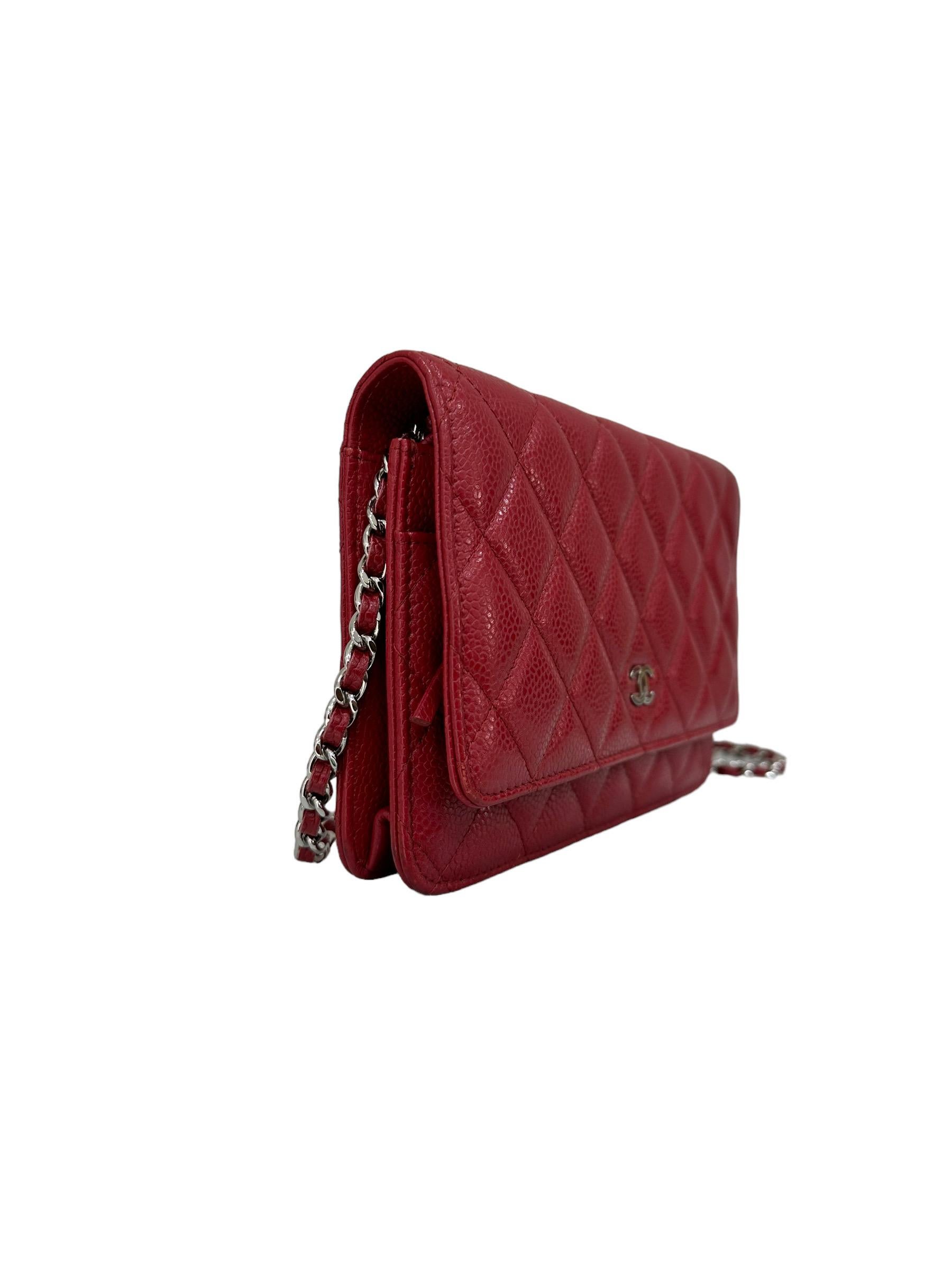 Borsa A Tracolla Chanel Brieftasche an Kette Kaviar Rossa 2014 Damen im Angebot