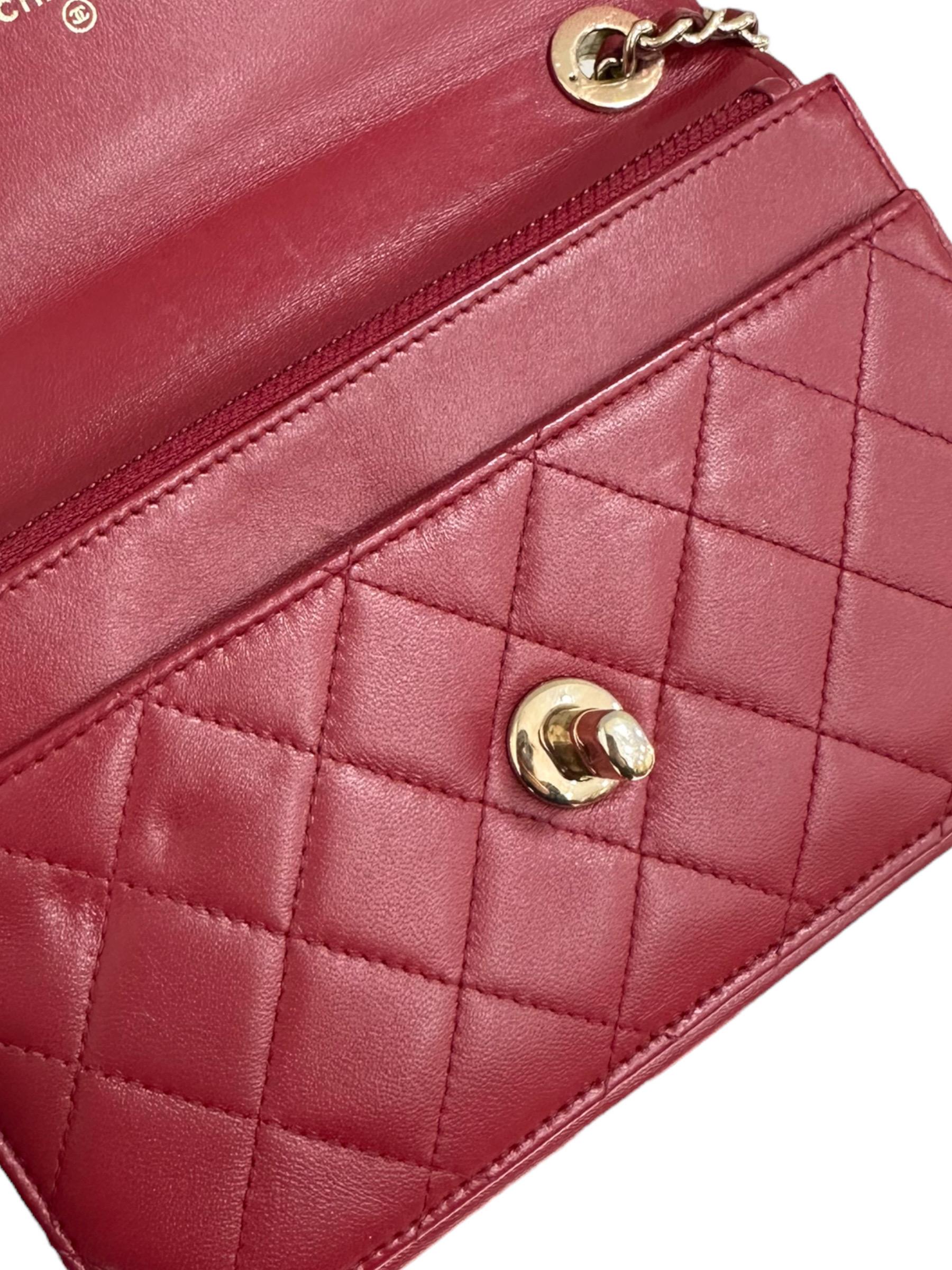Borsa A Tracolla Chanel Wallet On Chain Rossa 2016/2017 8
