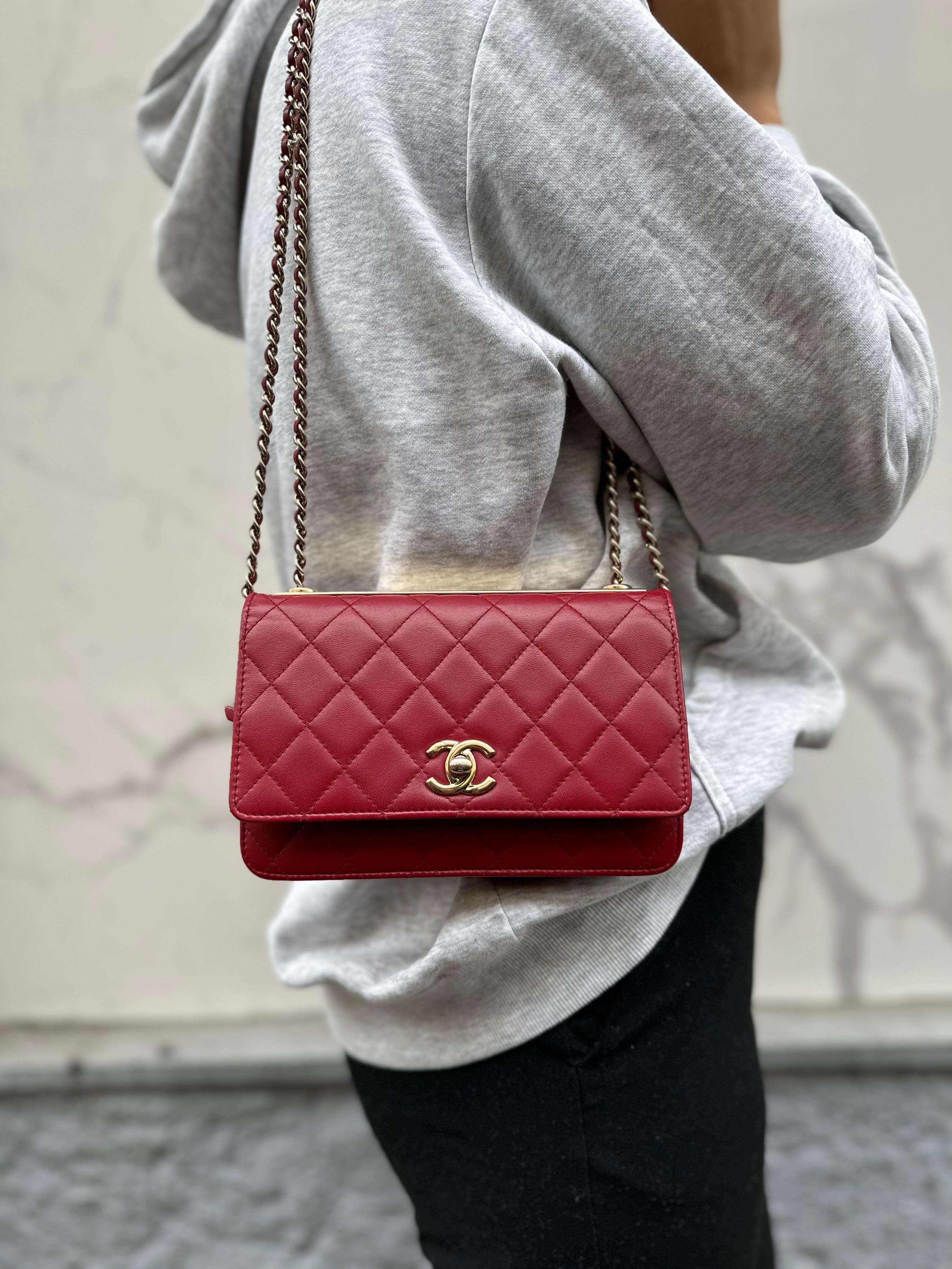 Borsa A Tracolla Chanel Wallet On Chain Rossa 2016/2017 12