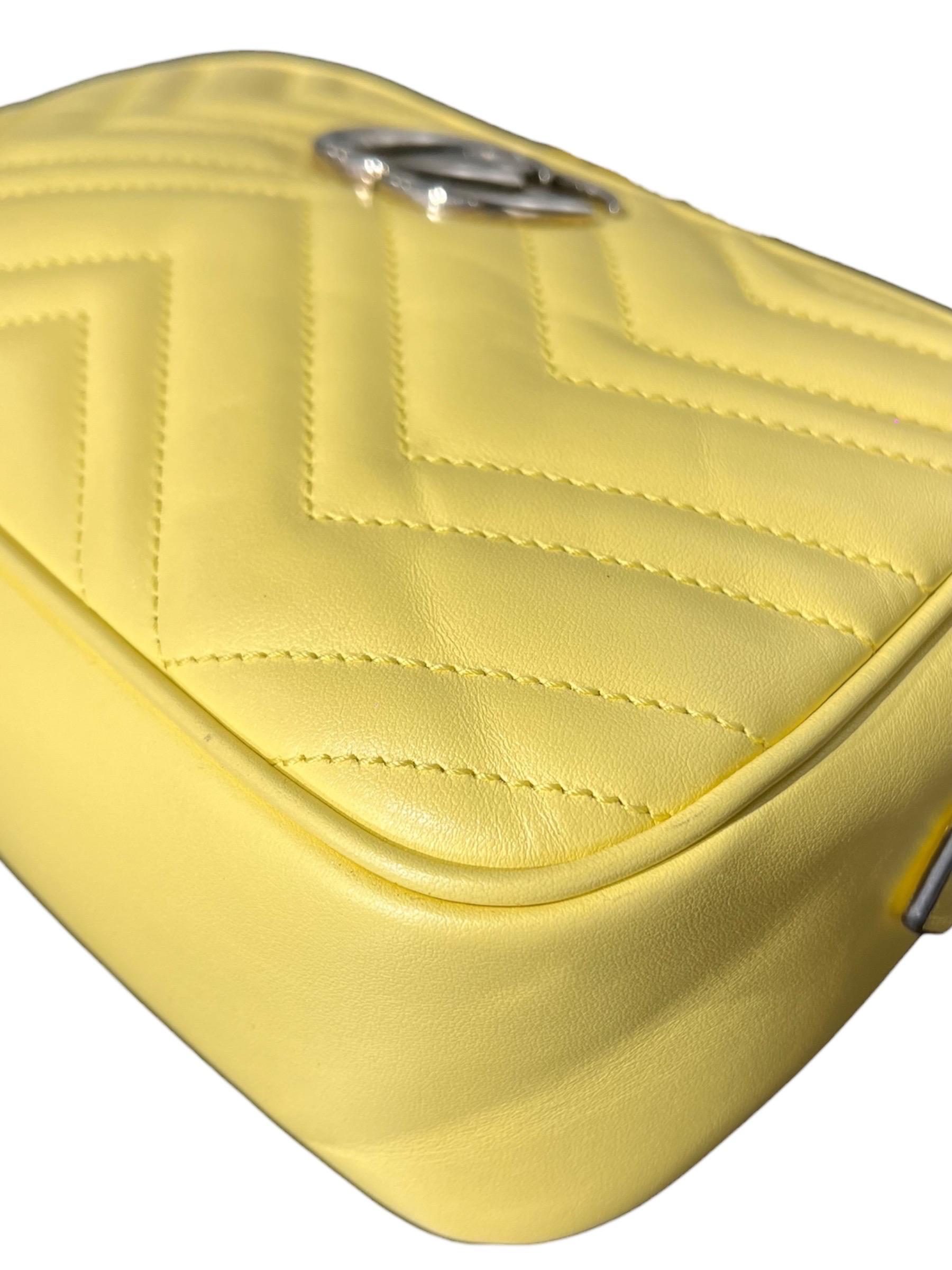 Borsa a Tracolla Gucci Camera Bag Marmont Giallo Pastel For Sale 4