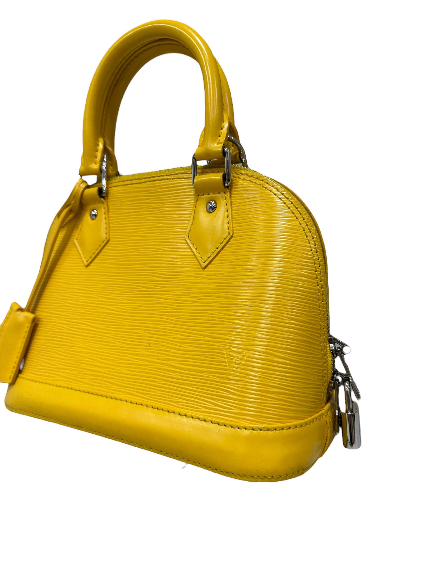Borsa A Tracolla Louis Vuitton Alma BB Epi Gialla For Sale At 1stDibs borsa-a-tracolla-louis-vuitton-alma-bb-epi-gialla-for-sale-at-1stdibs