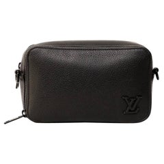 Borsa a Tracolla Louis Vuitton Pochette Alpha Nero