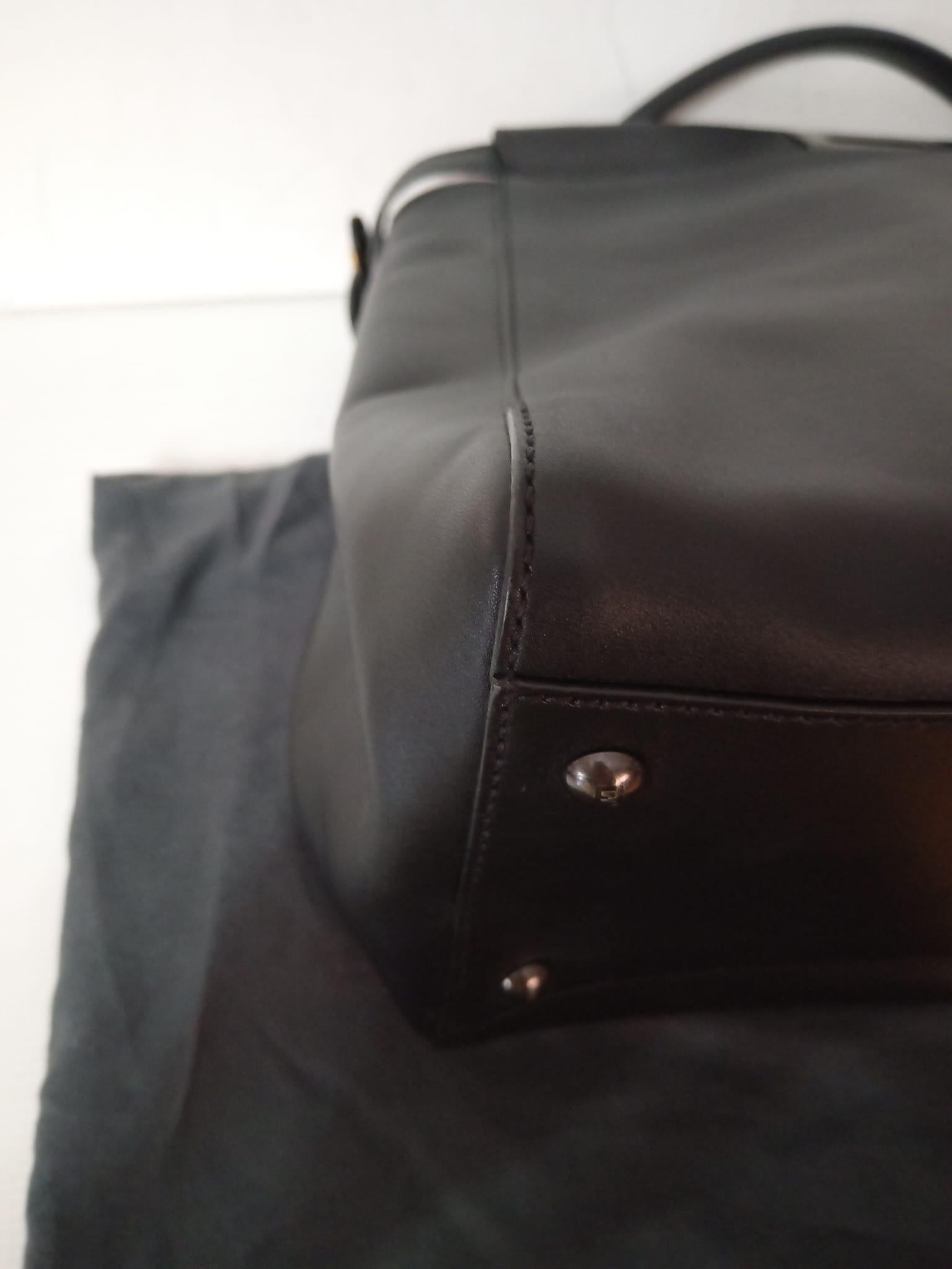 Fendi Peekaboo bag with pony skin interior in excellent condition For Sale 5