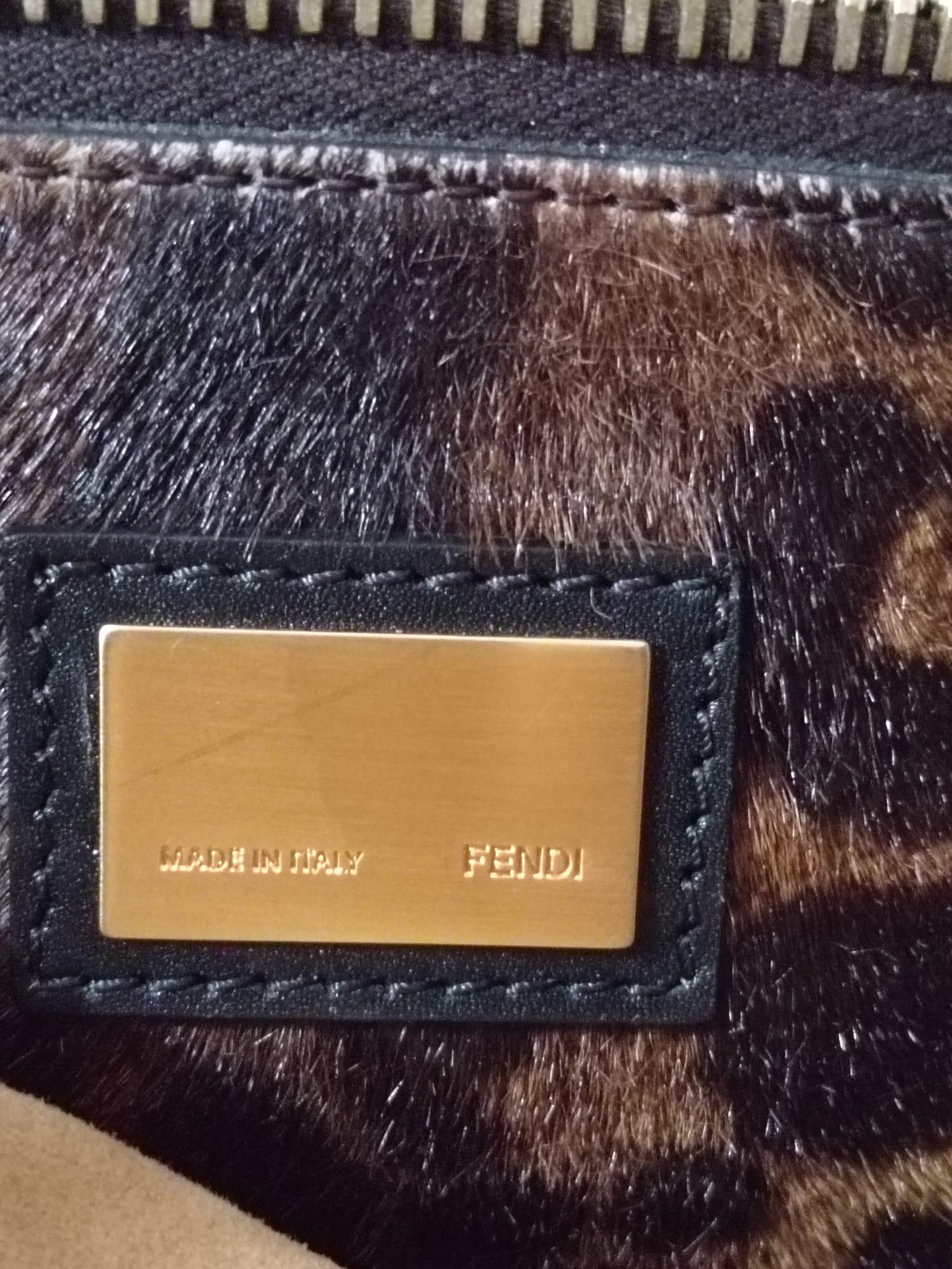 Fendi Peekaboo bag with pony skin interior in excellent condition For Sale 12