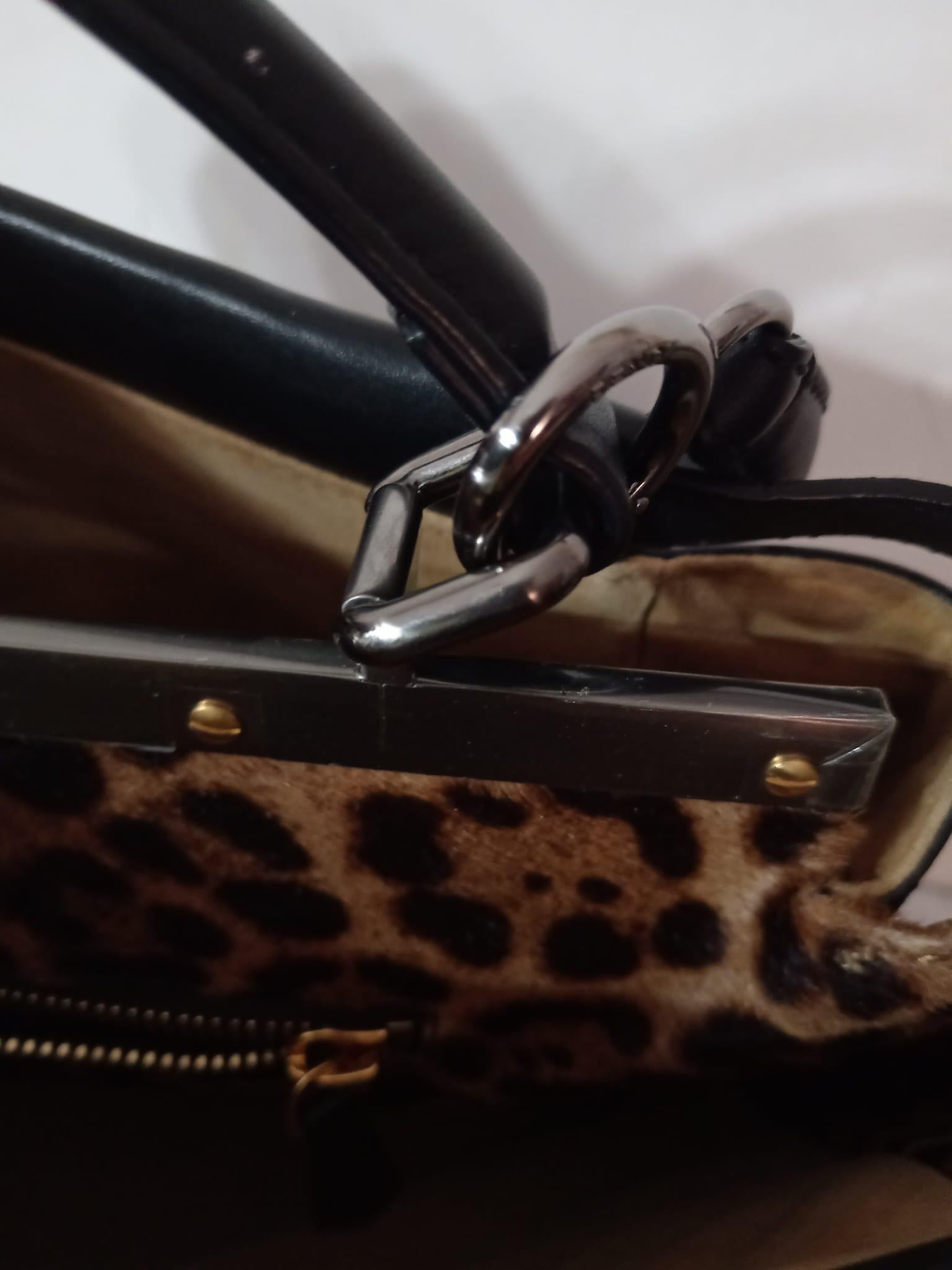 Fendi Peekaboo bag with pony skin interior in excellent condition For Sale 2