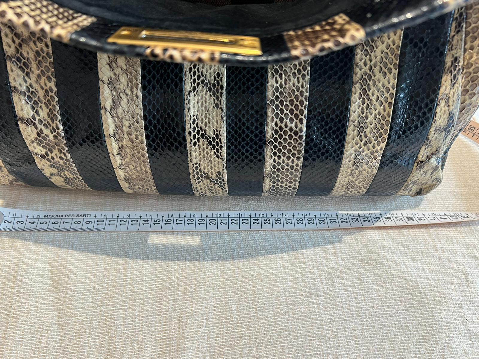 Fendi Peekaboo bag in reptile 2002 In Excellent Condition For Sale In Basaluzzo, IT