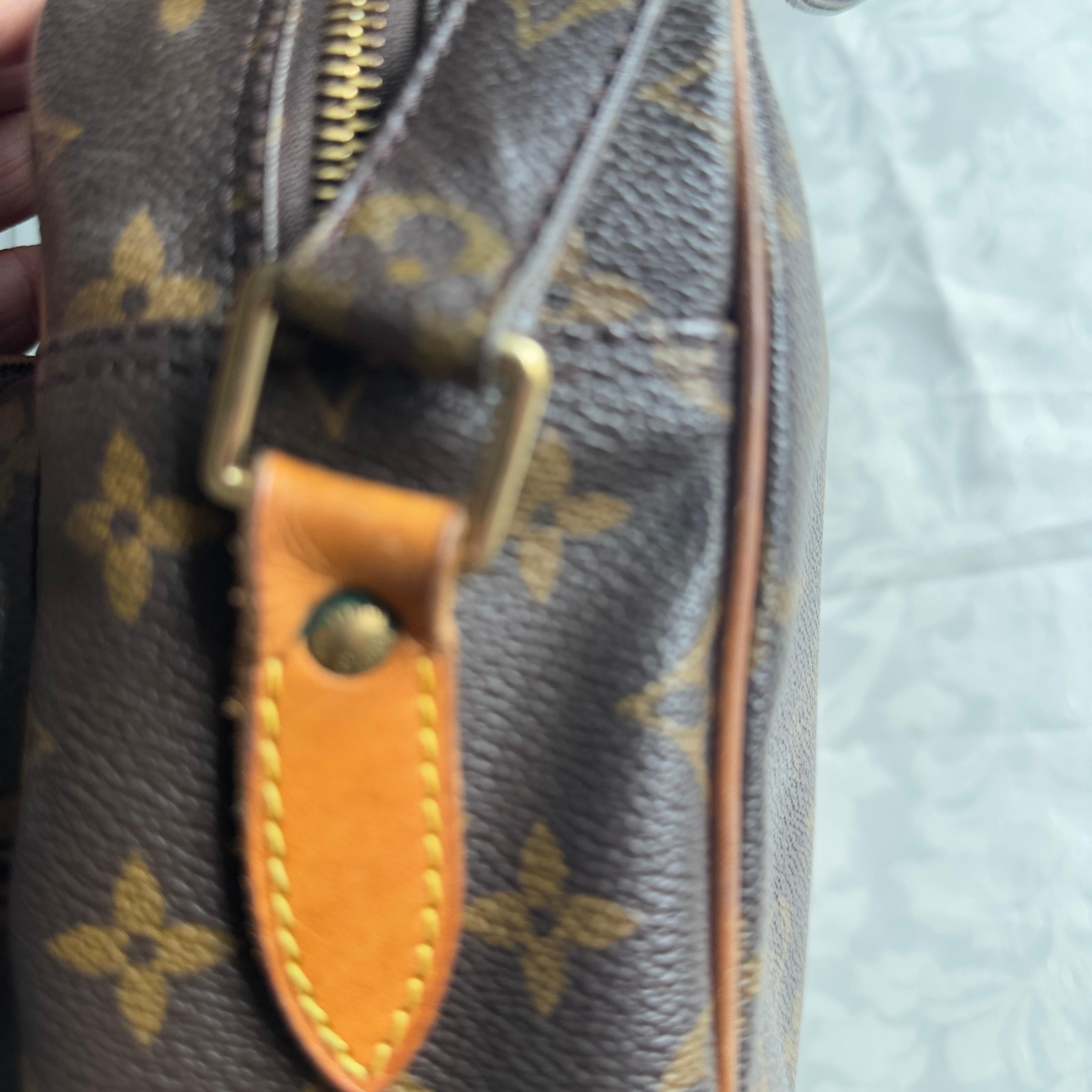 Borsa Louis Vuitton Nile in ottime condizioni In Excellent Condition In Basaluzzo, IT