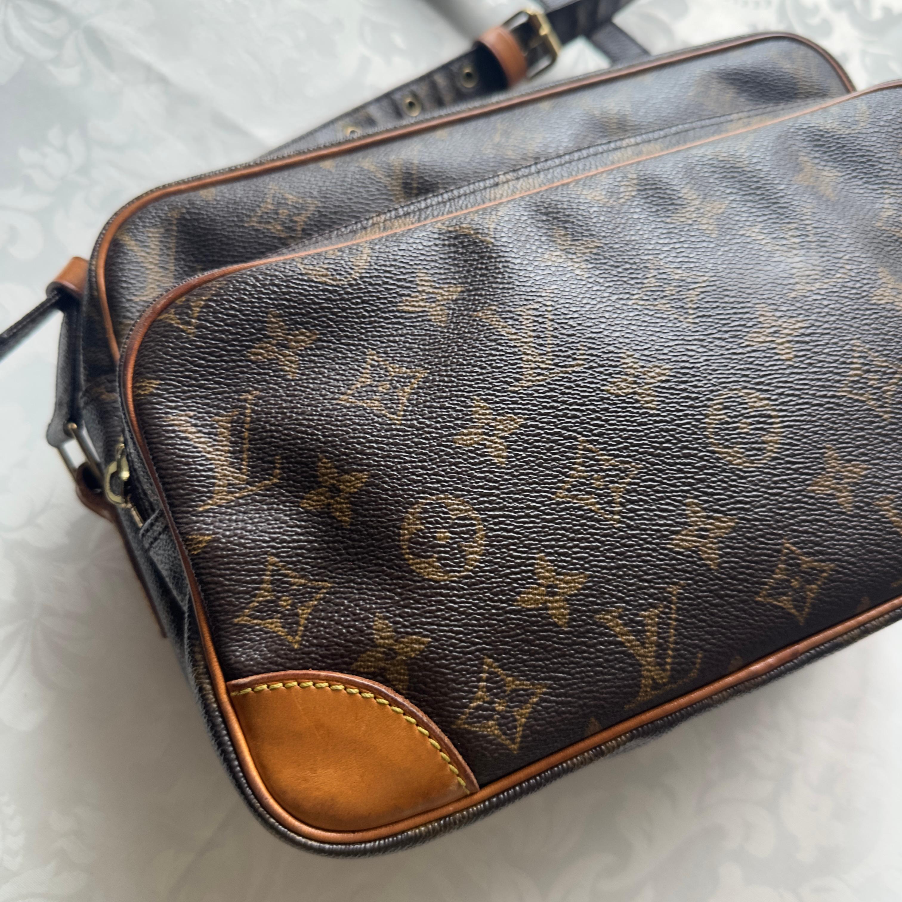 Borsa Louis Vuitton Nile in ottime condizioni 3
