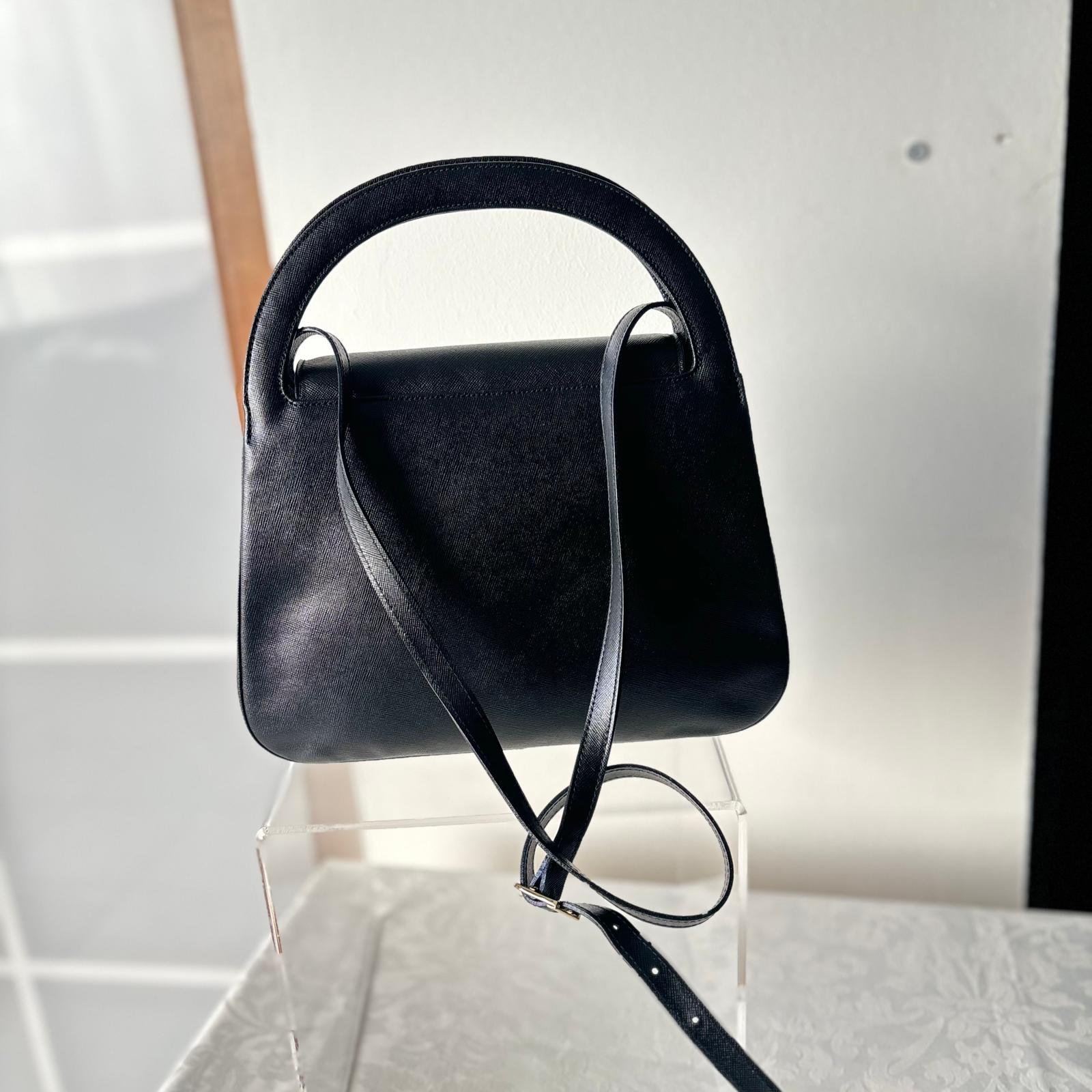 Gray Borsa nera Nina Ricci Paris pari al nuovo