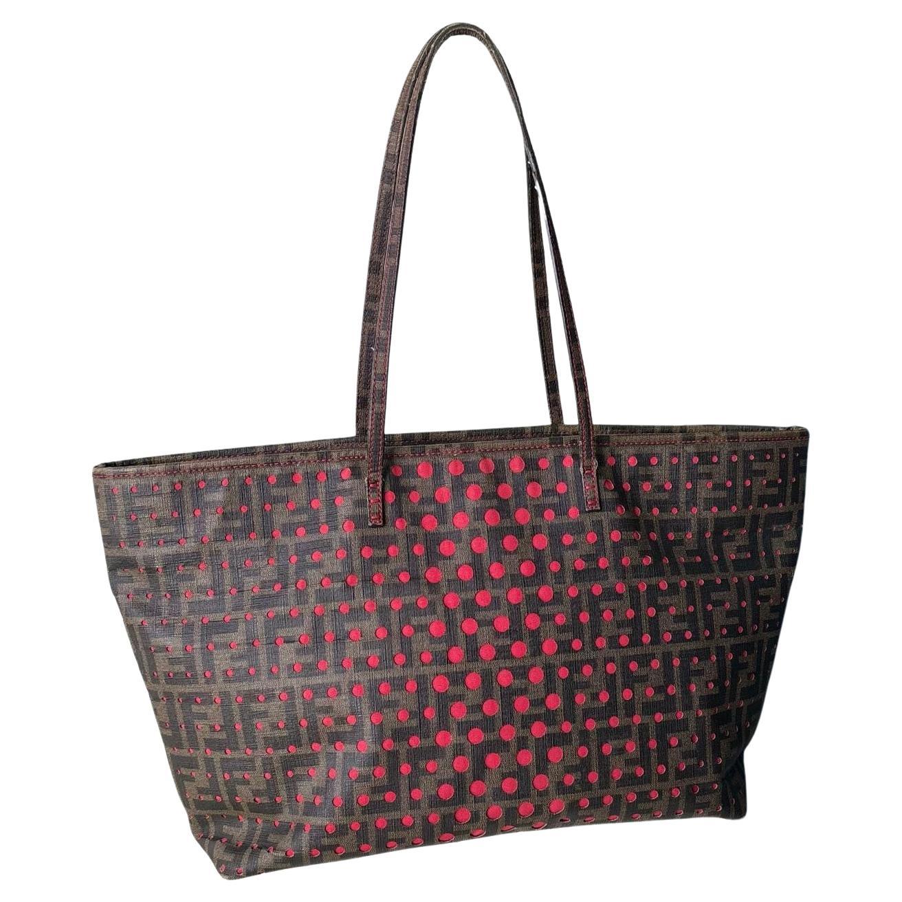 Why is it called the tote bag?