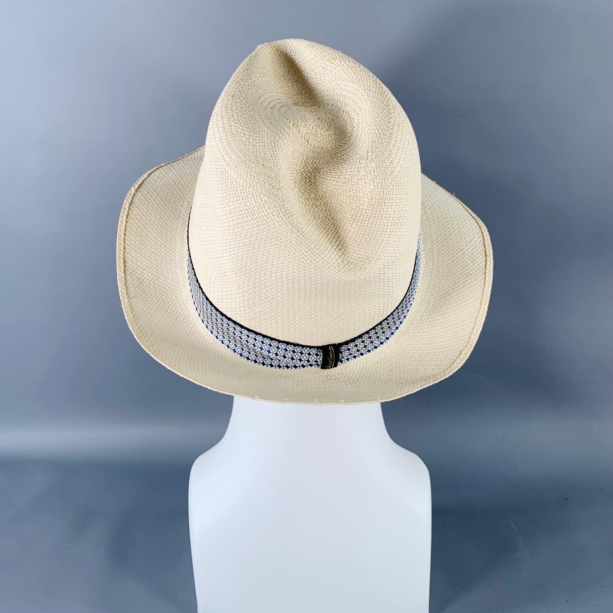 BORSALINO x PORK PIE HATTERS Cream Blue Woven Straw Fedora Hat In Excellent Condition In San Francisco, CA