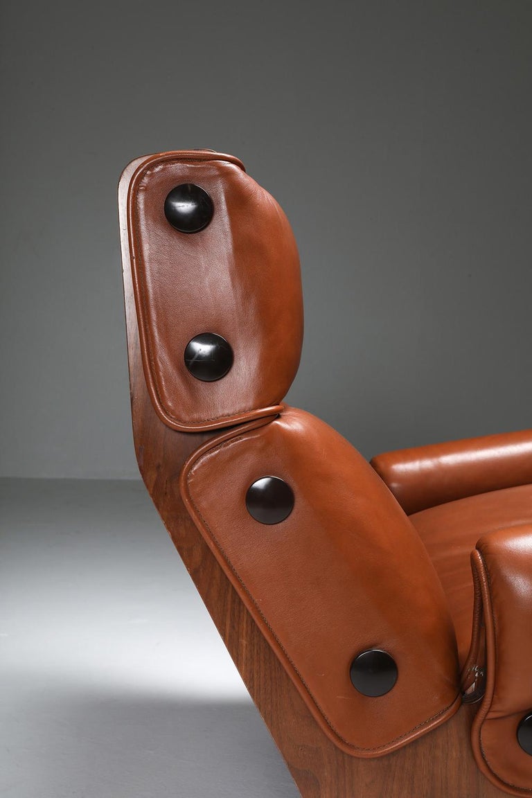 Borsani P110 'Canada' Lounge Chairs in Cognac Leather at 1stDibs