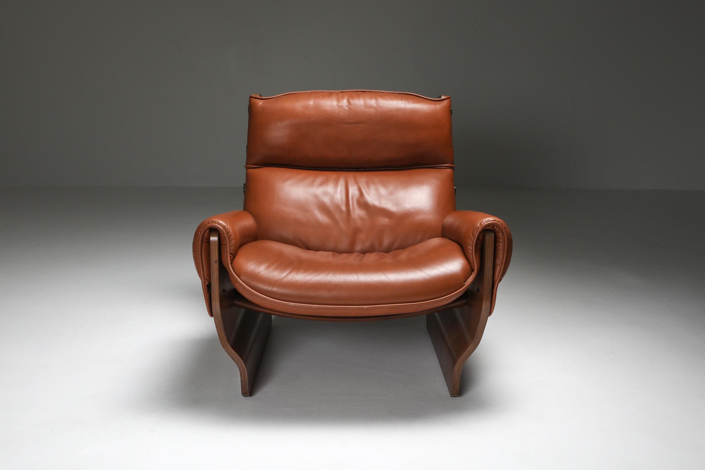Borsani P110 'Canada' Lounge Chairs in Cognac Leather In Good Condition In Antwerp, BE