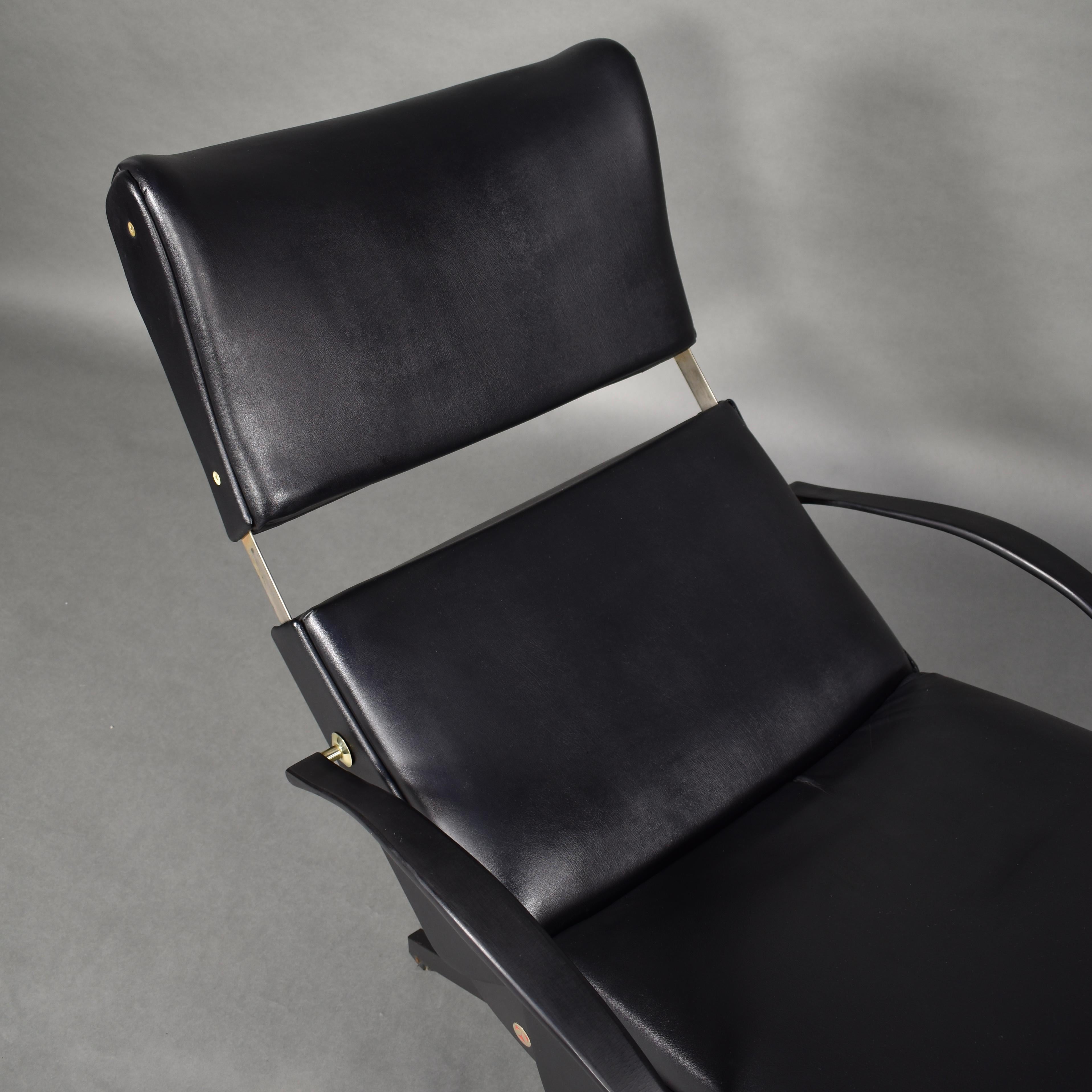 Borsani P40 Lounge Chair for Tecno, Italy, circa 1970 8