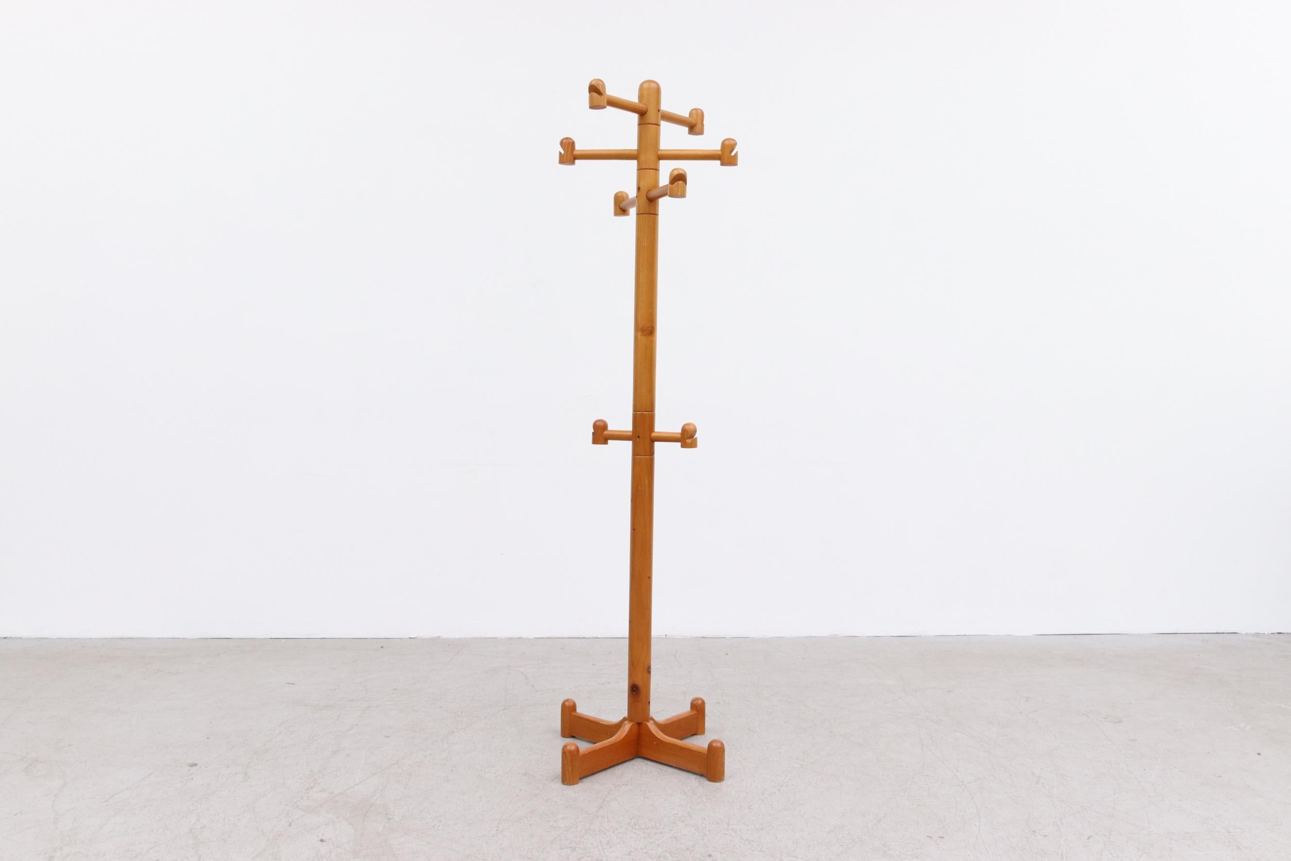 Light weight standing Borsani style pine coat rack with outstretched arms and 