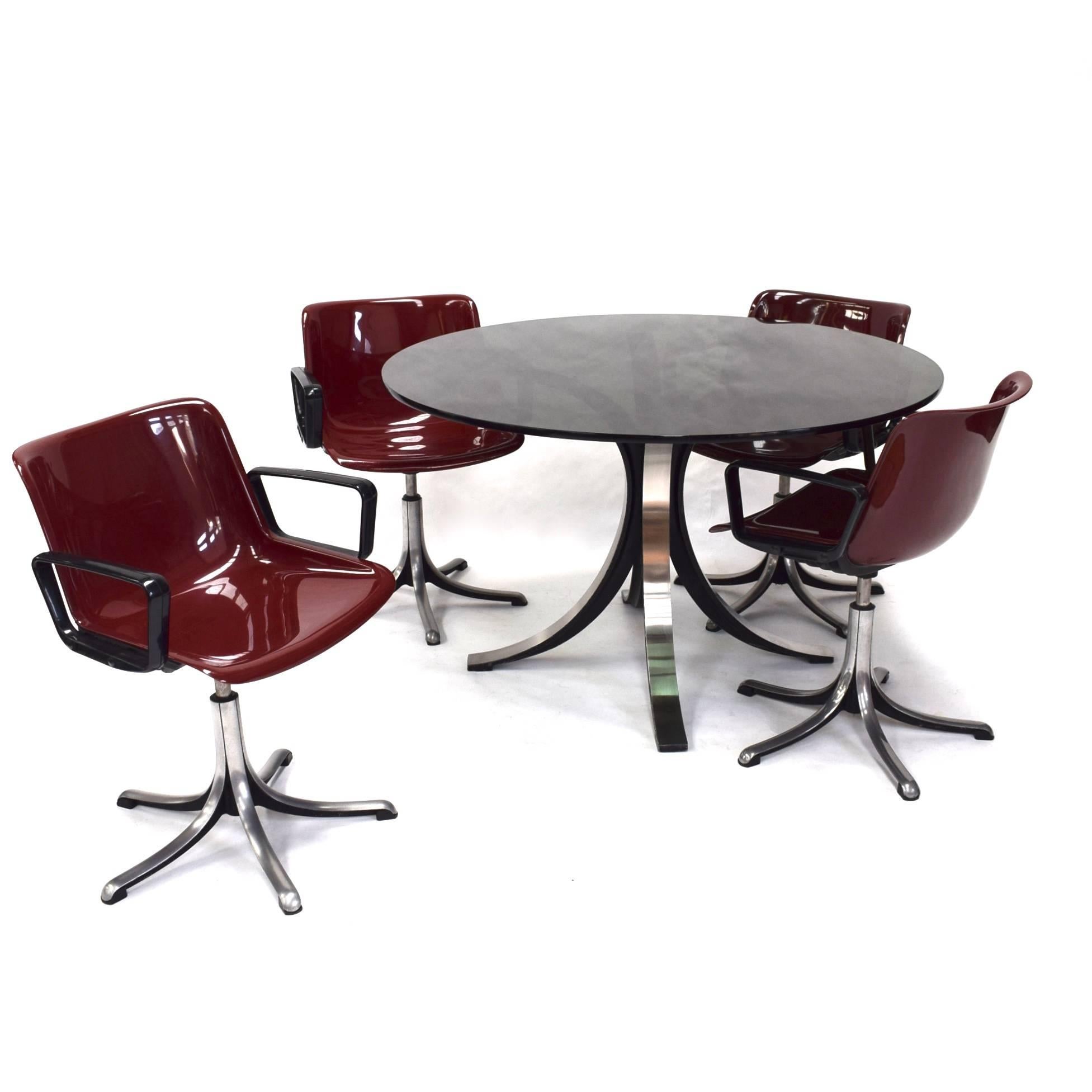 Borsani T69 Dining Set, Italy, circa 1964 4