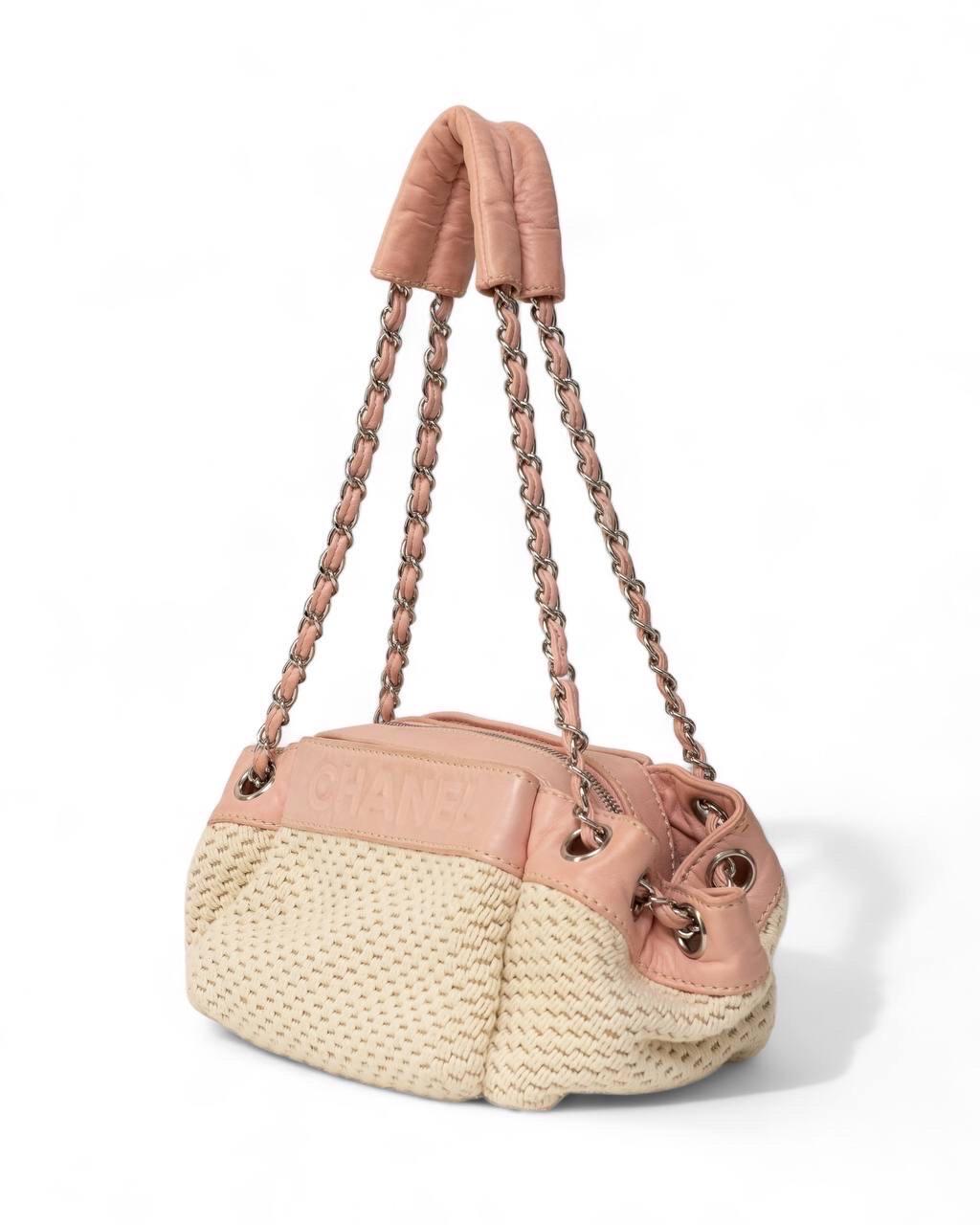 Borse a Spalla Chanel Lax Accordion Lana Rosa In Excellent Condition In Torre Del Greco, IT