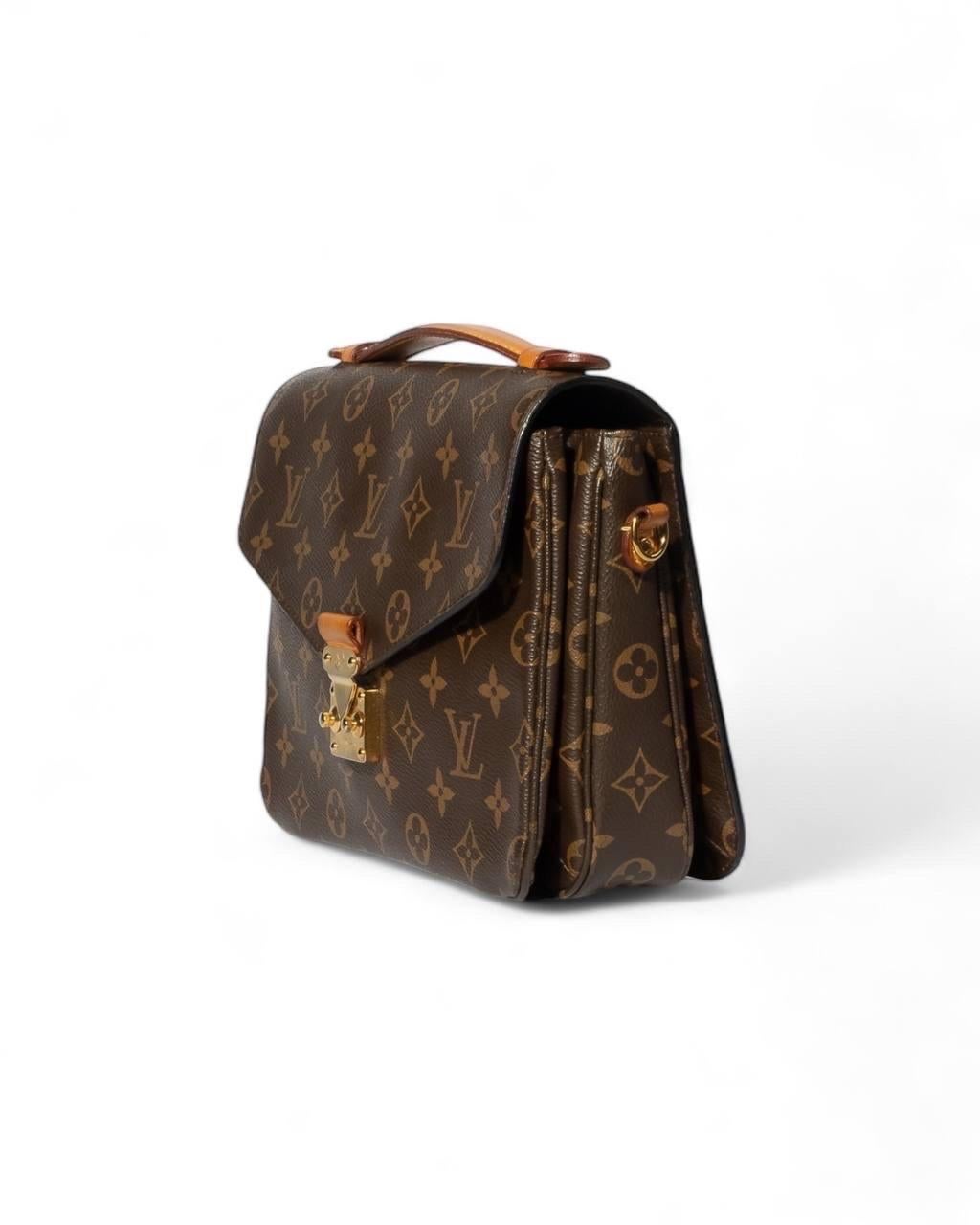 Borse a Spalla Louis Vuitton Pochette Métis Monogram In Excellent Condition In Torre Del Greco, IT
